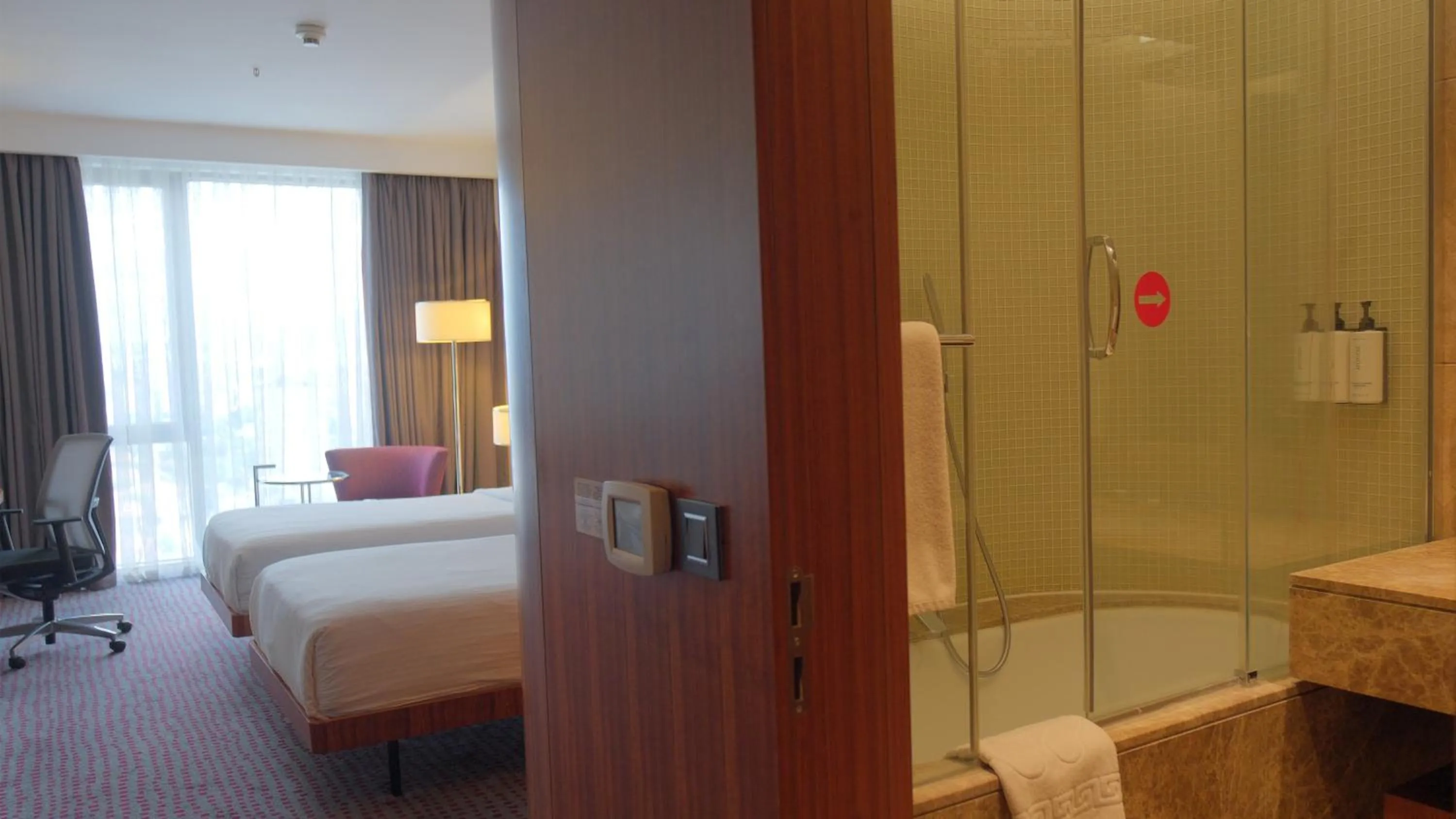 Photo of the whole room in Crowne Plaza Kayseri by IHG