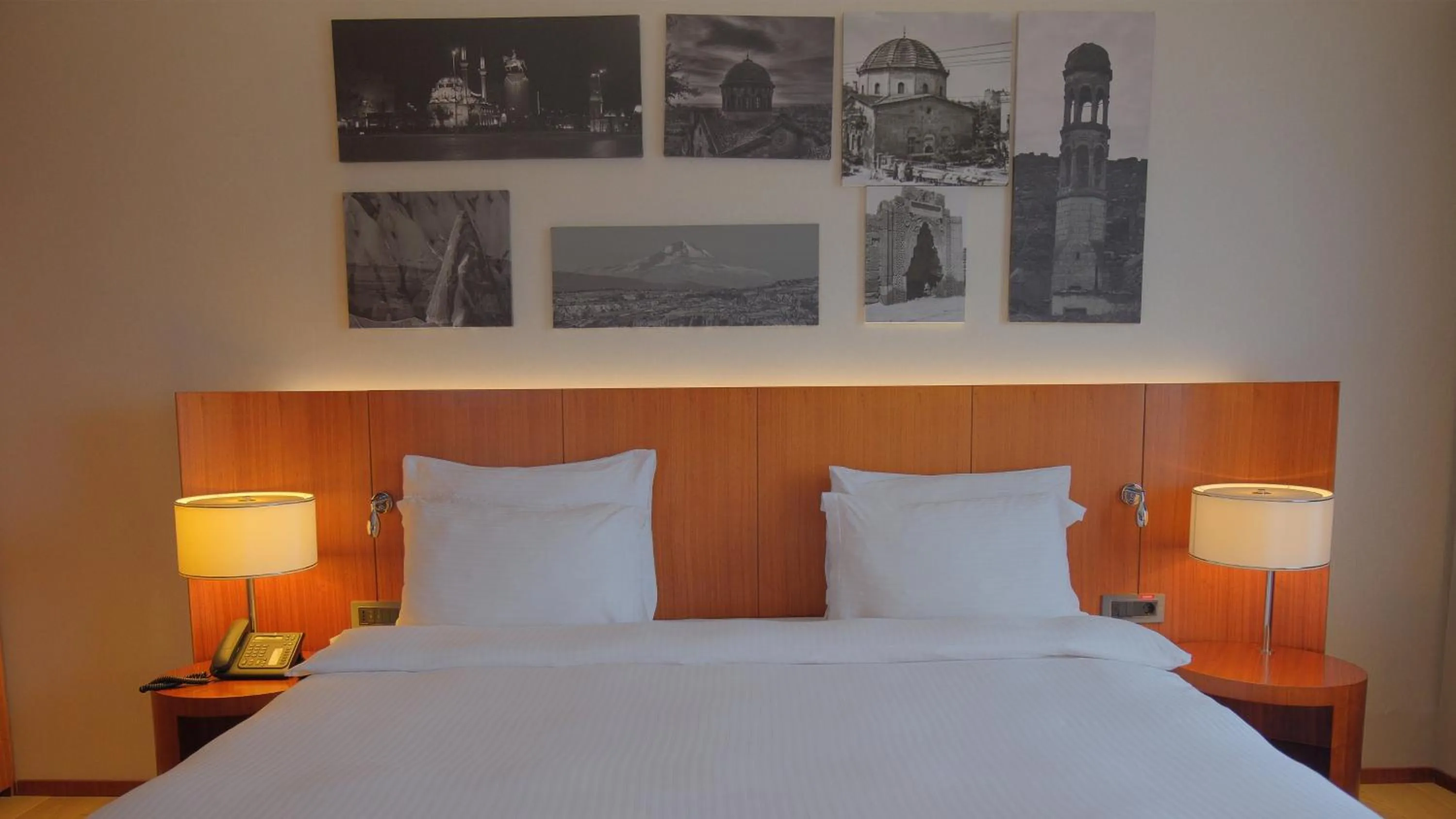 Bedroom in Crowne Plaza Kayseri by IHG