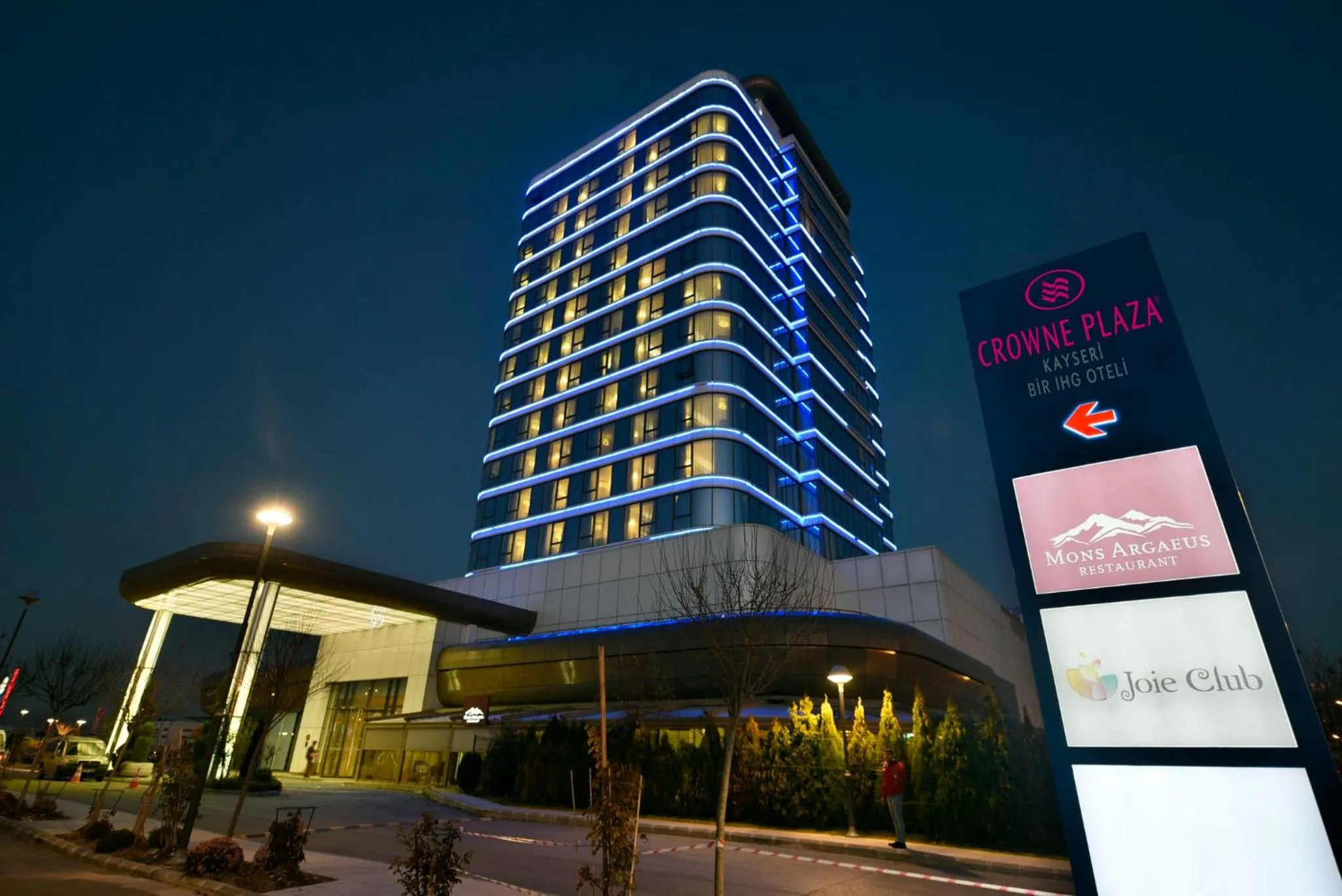 Property building in Crowne Plaza Kayseri by IHG