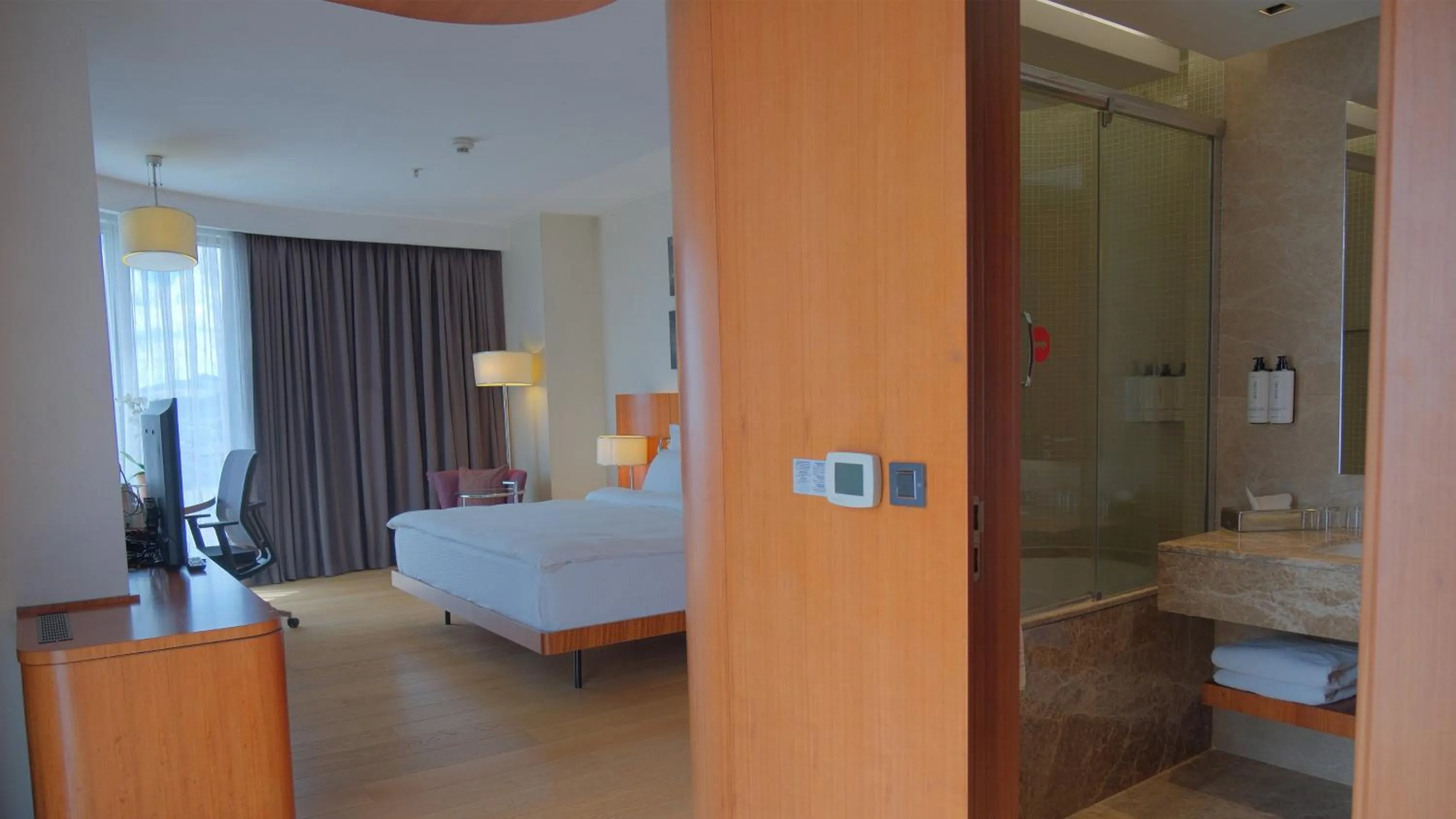 Bedroom in Crowne Plaza Kayseri by IHG