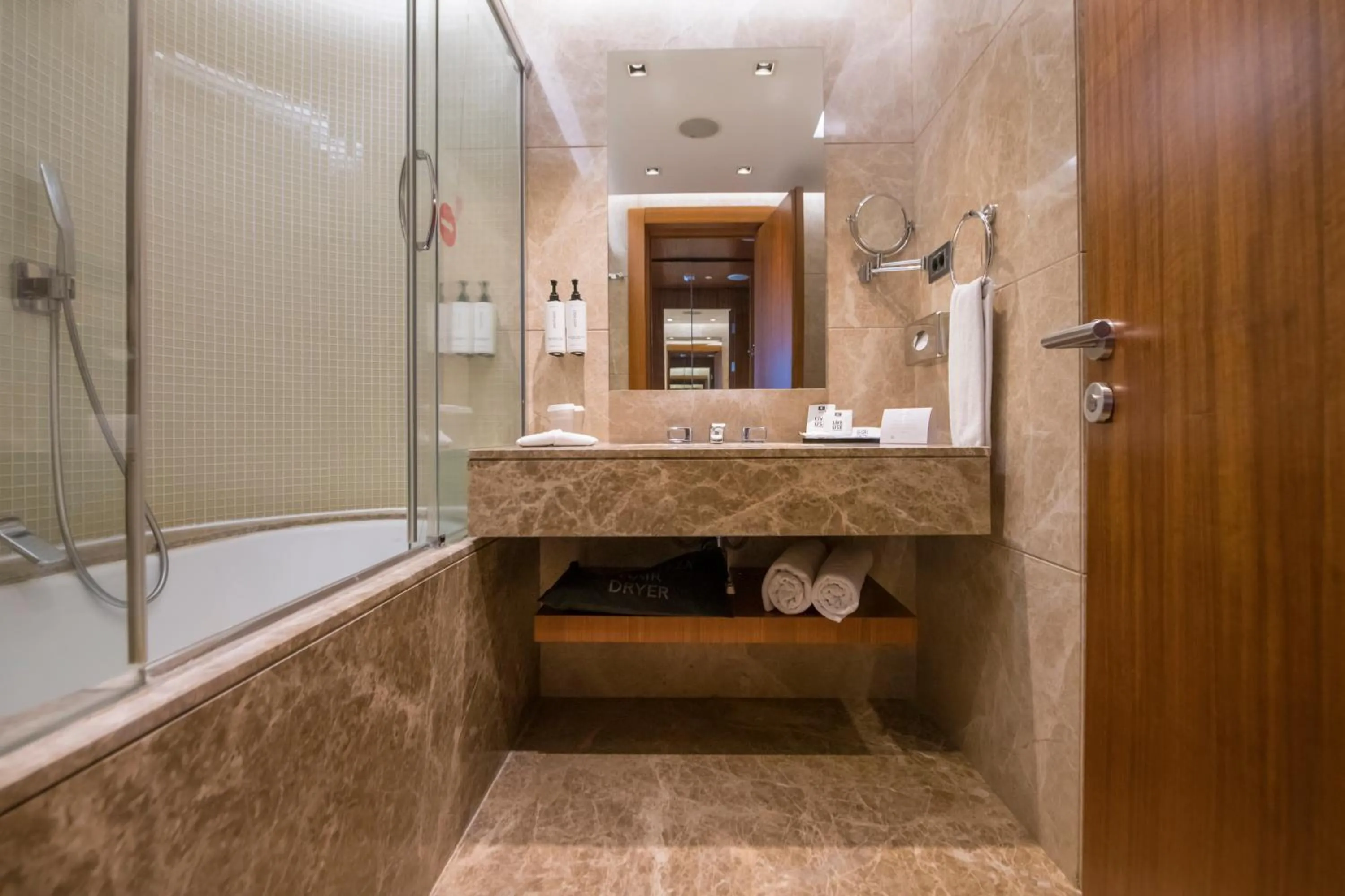 Bathroom in Crowne Plaza Kayseri by IHG