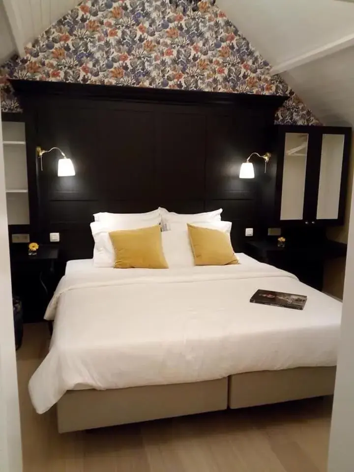 Twin Room with Private Bathroom - single occupancy in Cuerne bed&breakfast Twin Room with Private Bathroom - single occupancy in Cuerne bed&breakfast