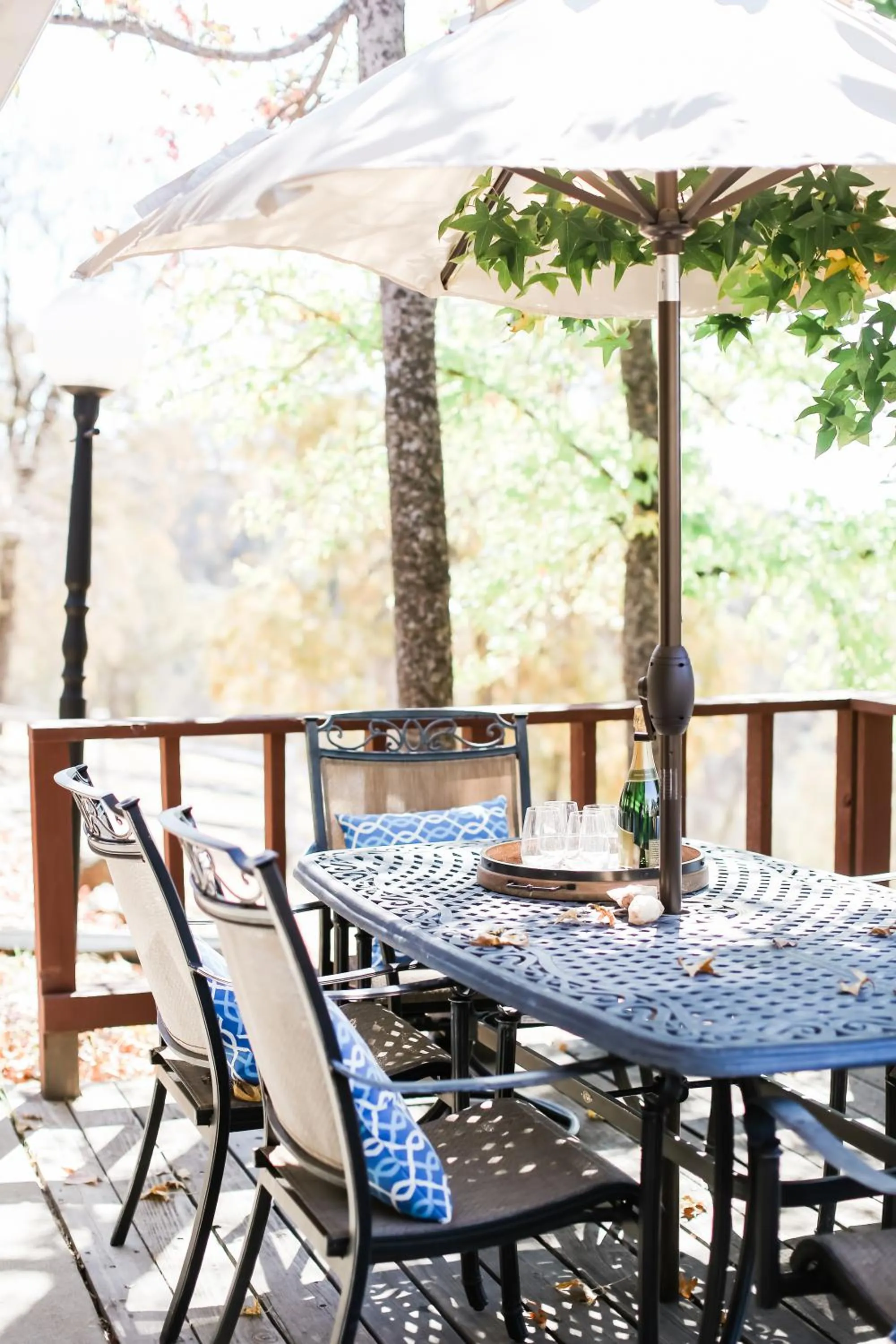 Balcony/Terrace in Moon Ranch - a gateway to Yosemite