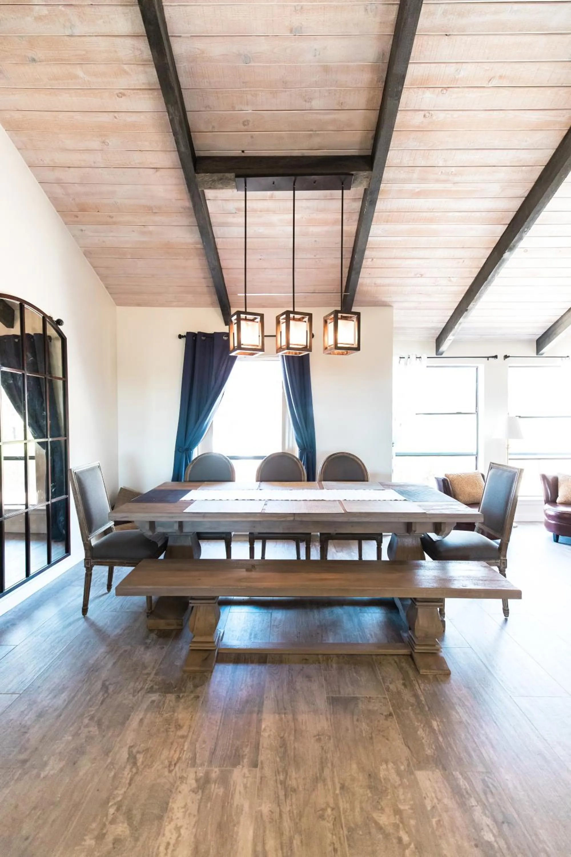 Moon Ranch - a gateway to Yosemite