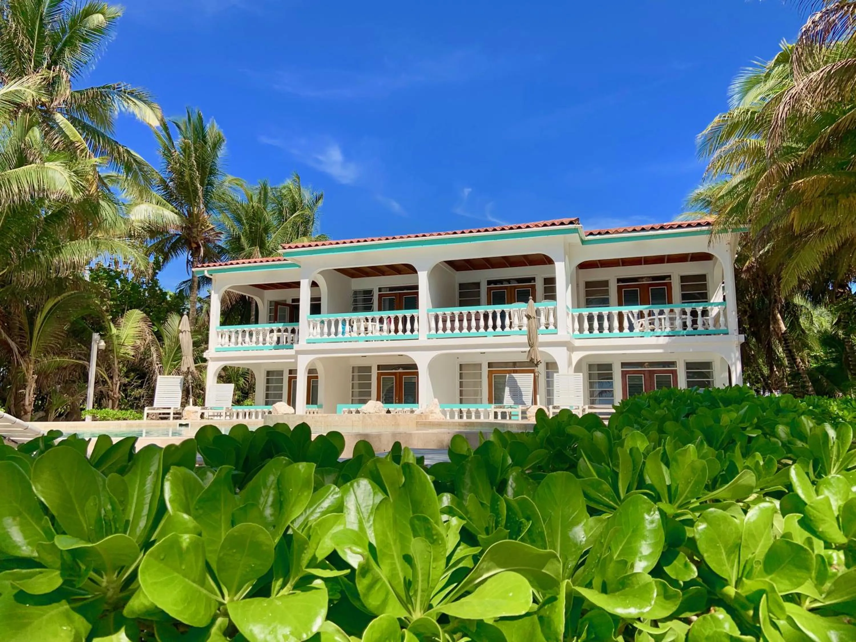Coral Bay Villas
