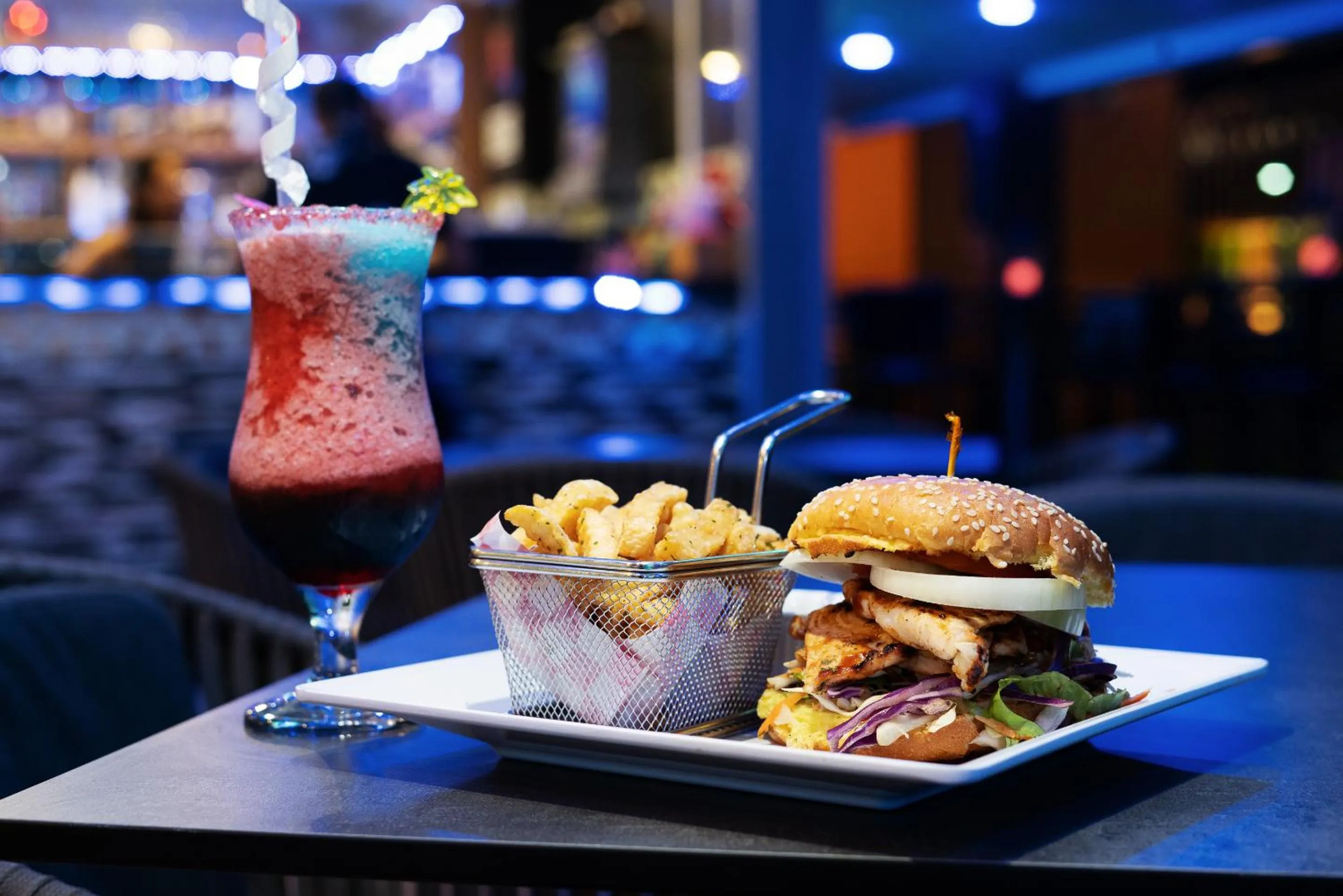 Food and drinks in Runway Hotel