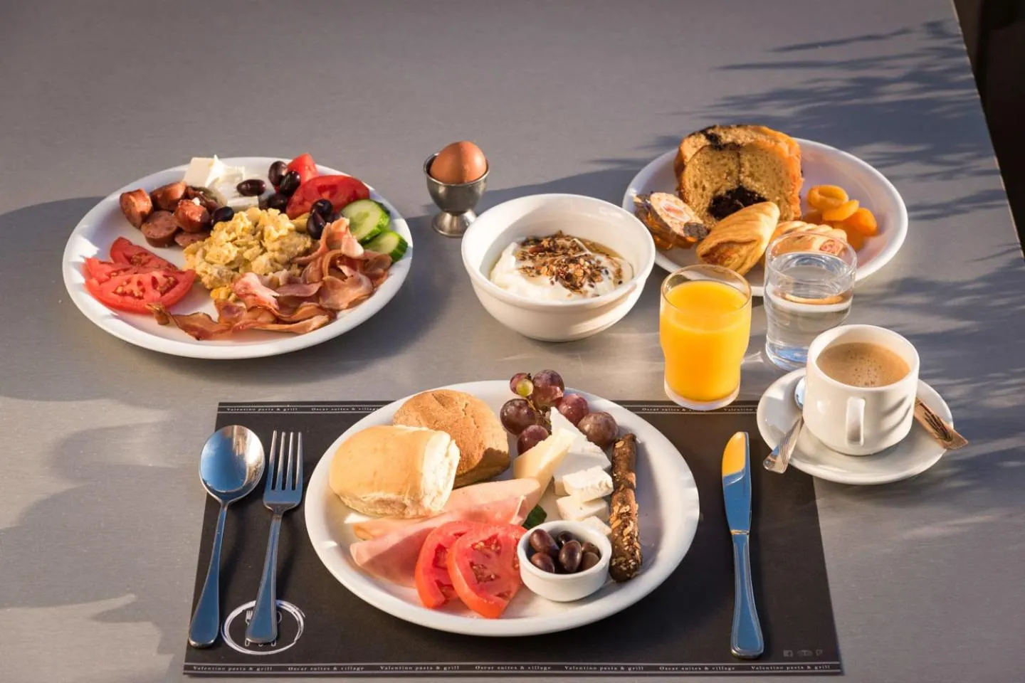 Breakfast in Runway Hotel