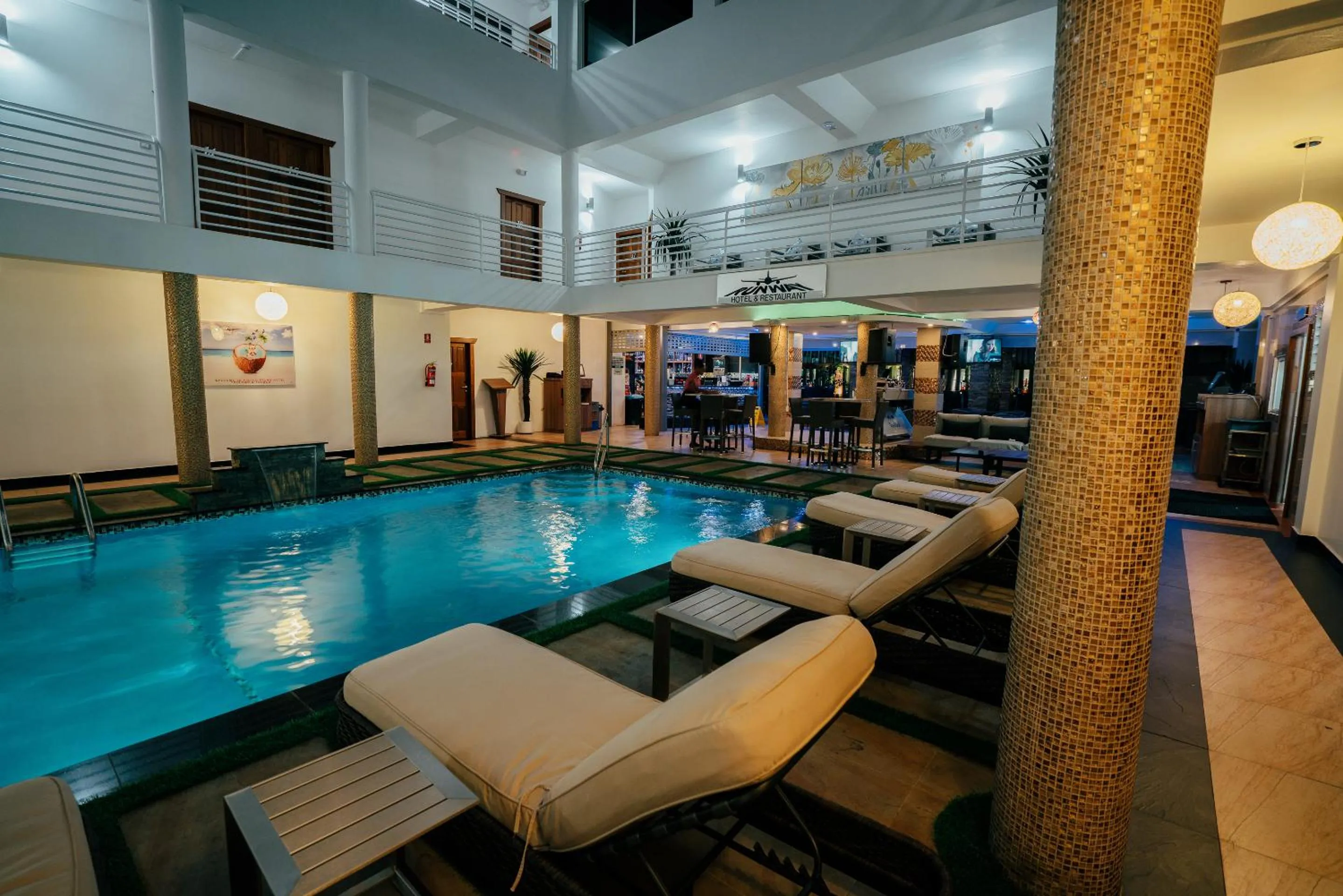 Swimming pool in Runway Hotel