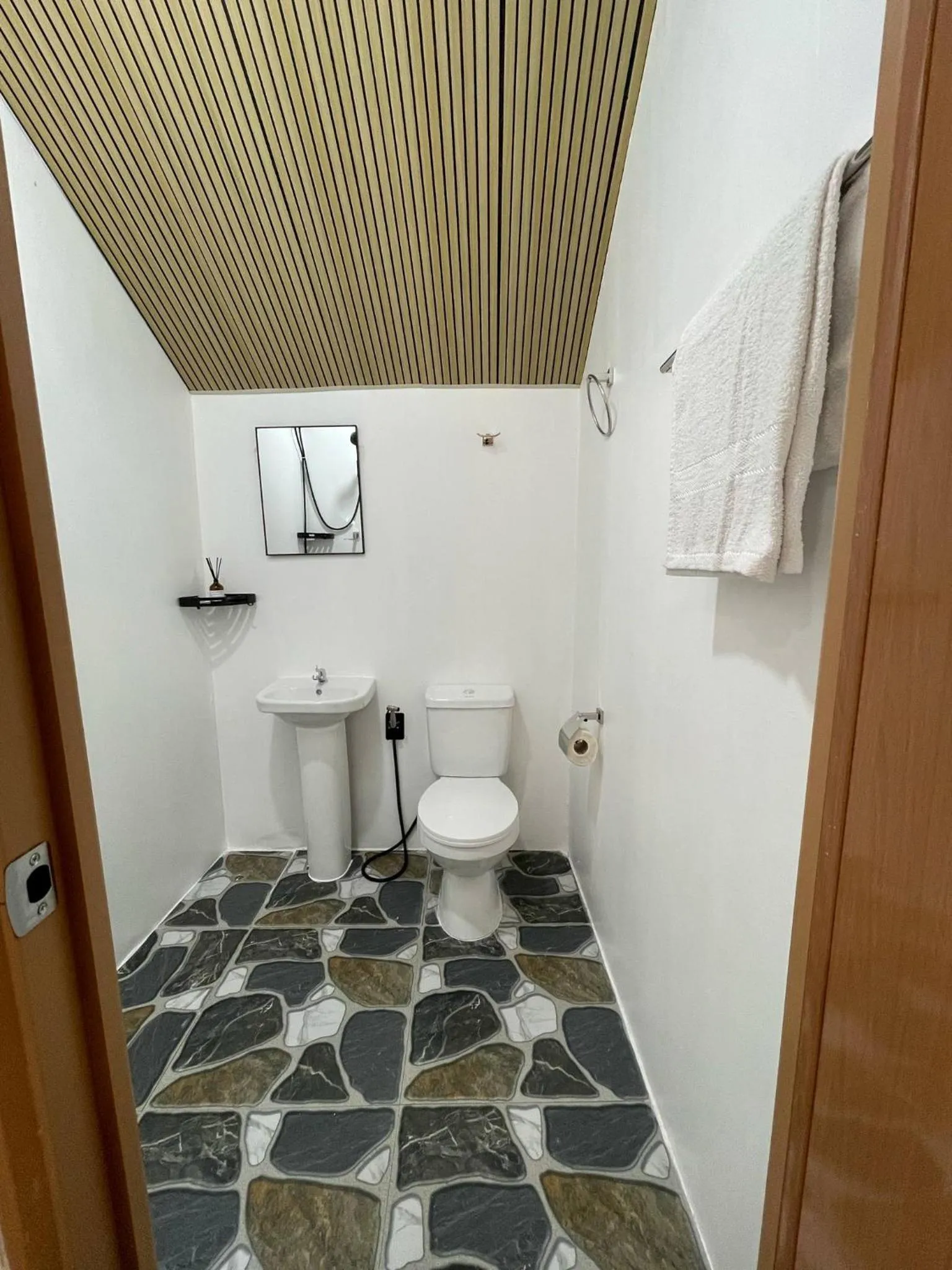 Toilet in Ecostay Panglao Resort Hotel
