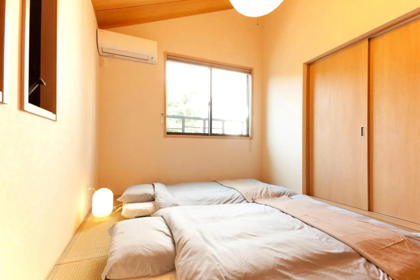 Bedroom, Bed in YADOYA Asakusa-Honkan