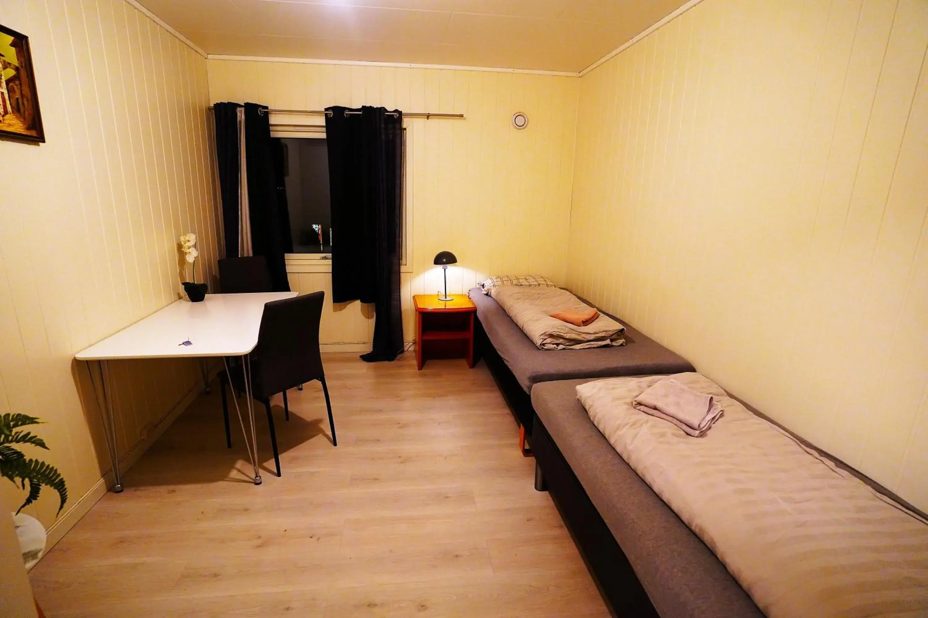 Standard Twin Room in Hage Rooms Standard Twin Room in Hage Rooms