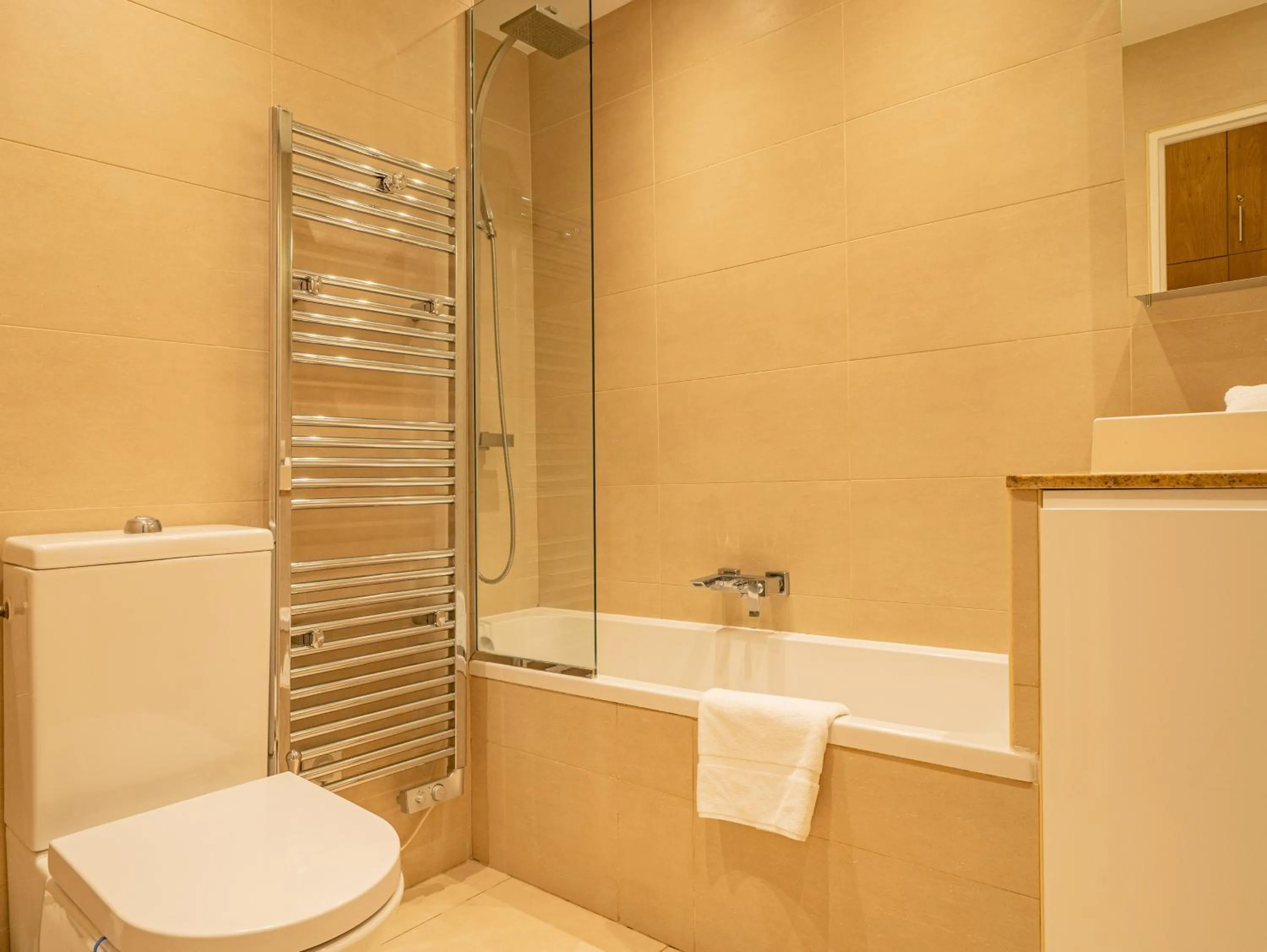 Bathroom in Apartment Arve - Chamonix Peaks Retreat