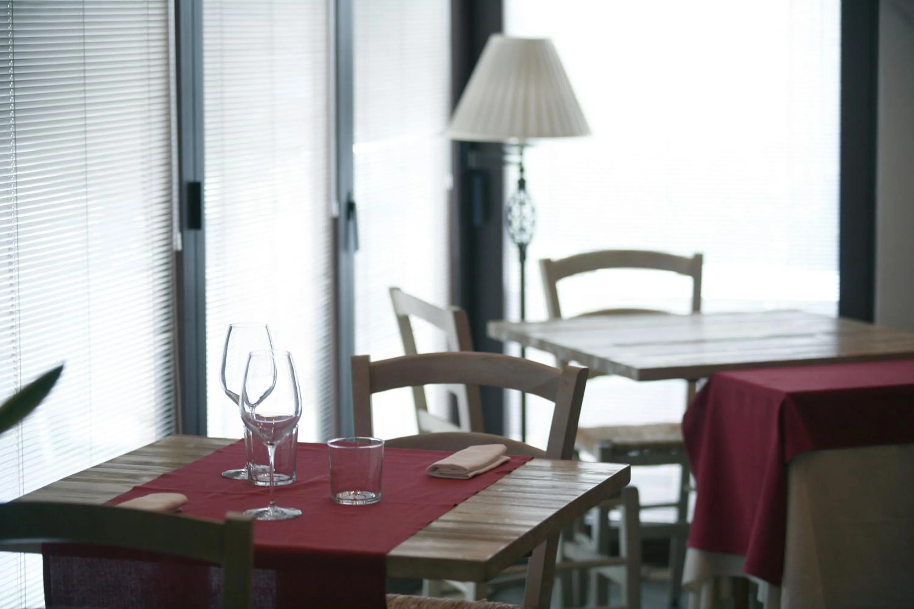 Restaurant/places to eat in Villa Noce