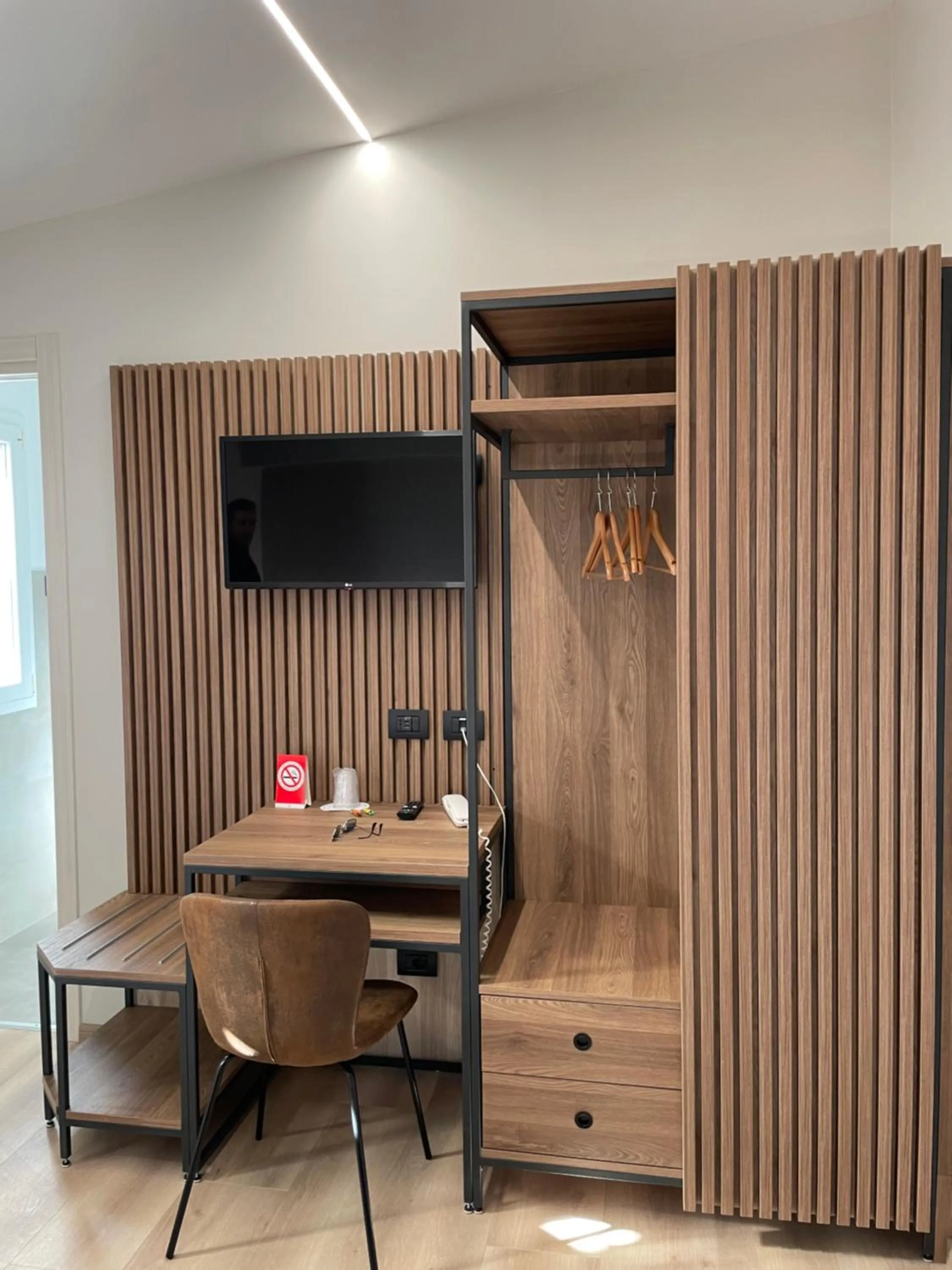 hair dresser in Villa Noce