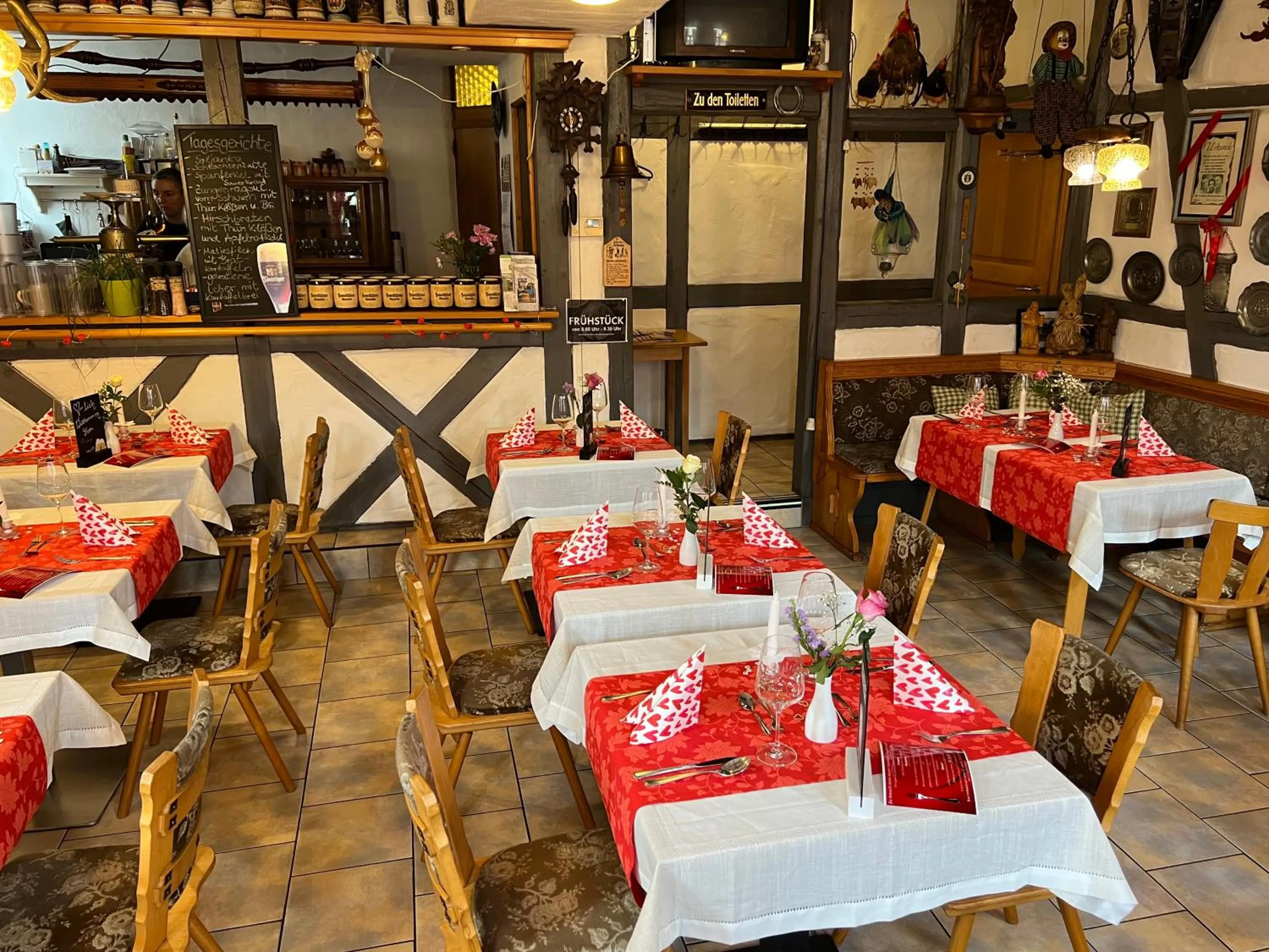 Restaurant/places to eat in Gasthaus Zur Weintraube