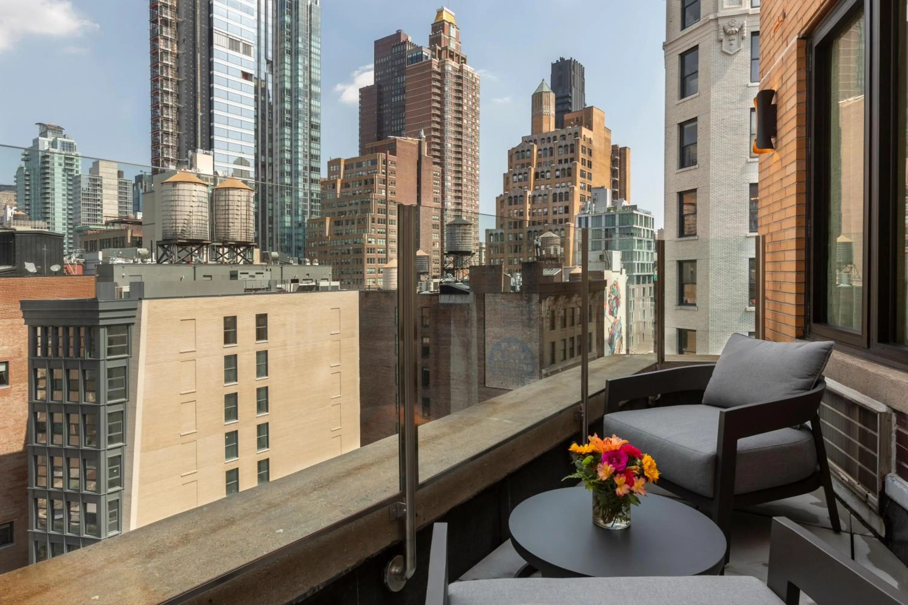 City view in Broadway Plaza Hotel