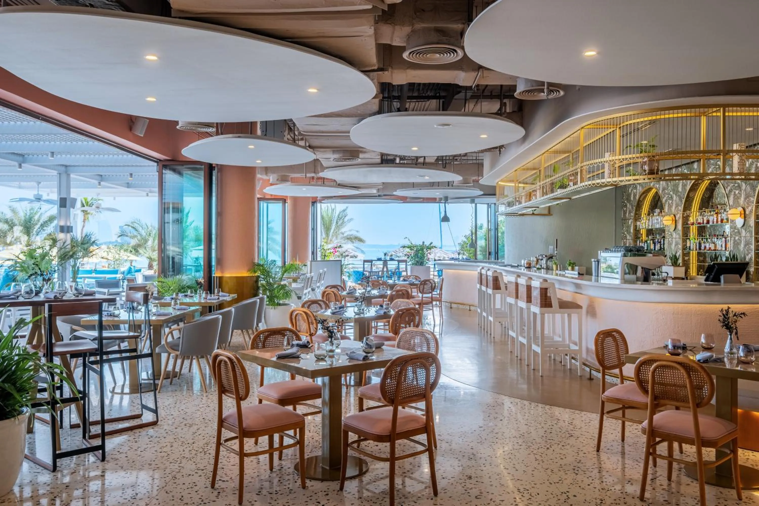 Restaurant/places to eat in Andaz Family Suites by Hyatt- Palm Jumeirah