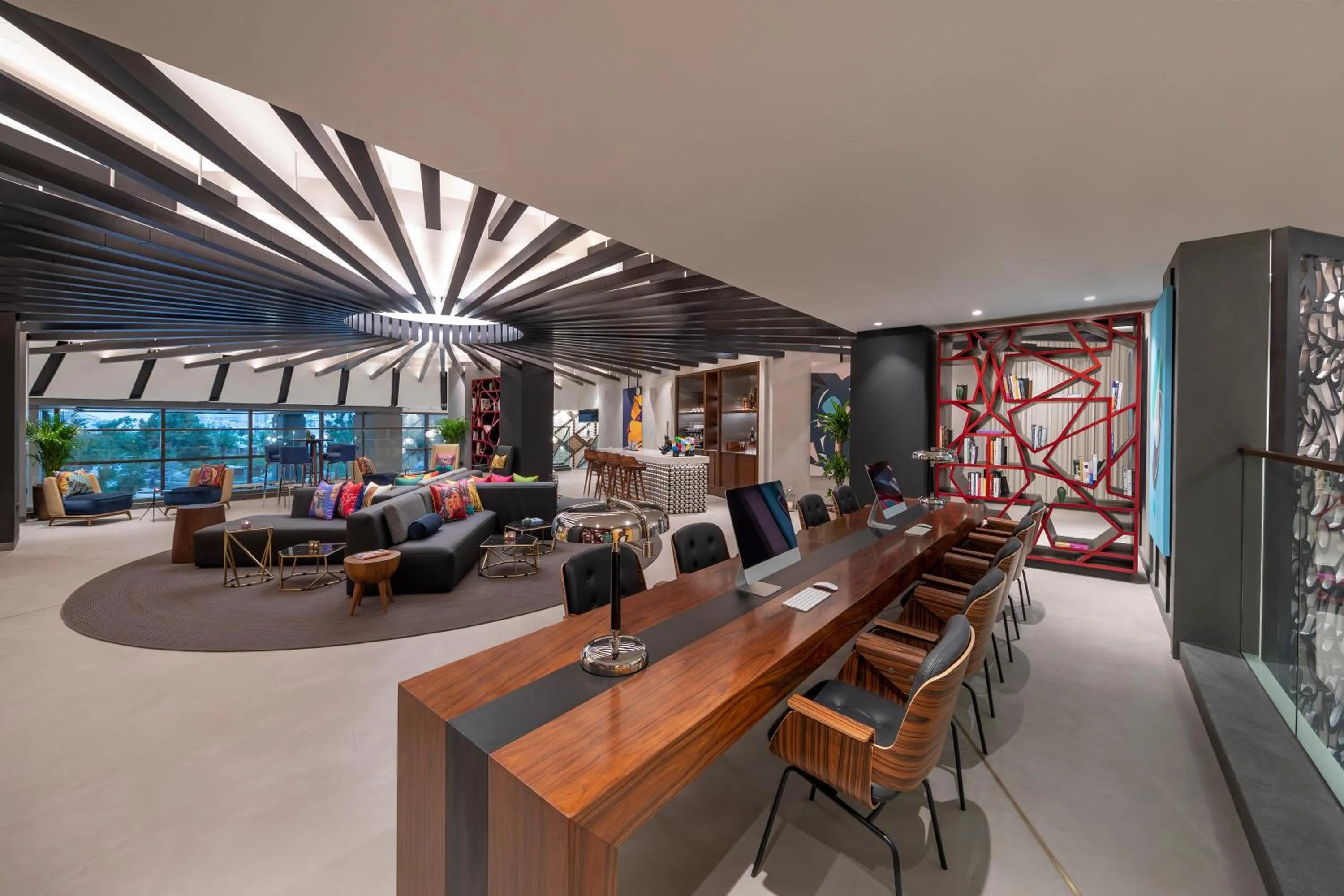 Lounge or bar in Andaz Family Suites by Hyatt- Palm Jumeirah