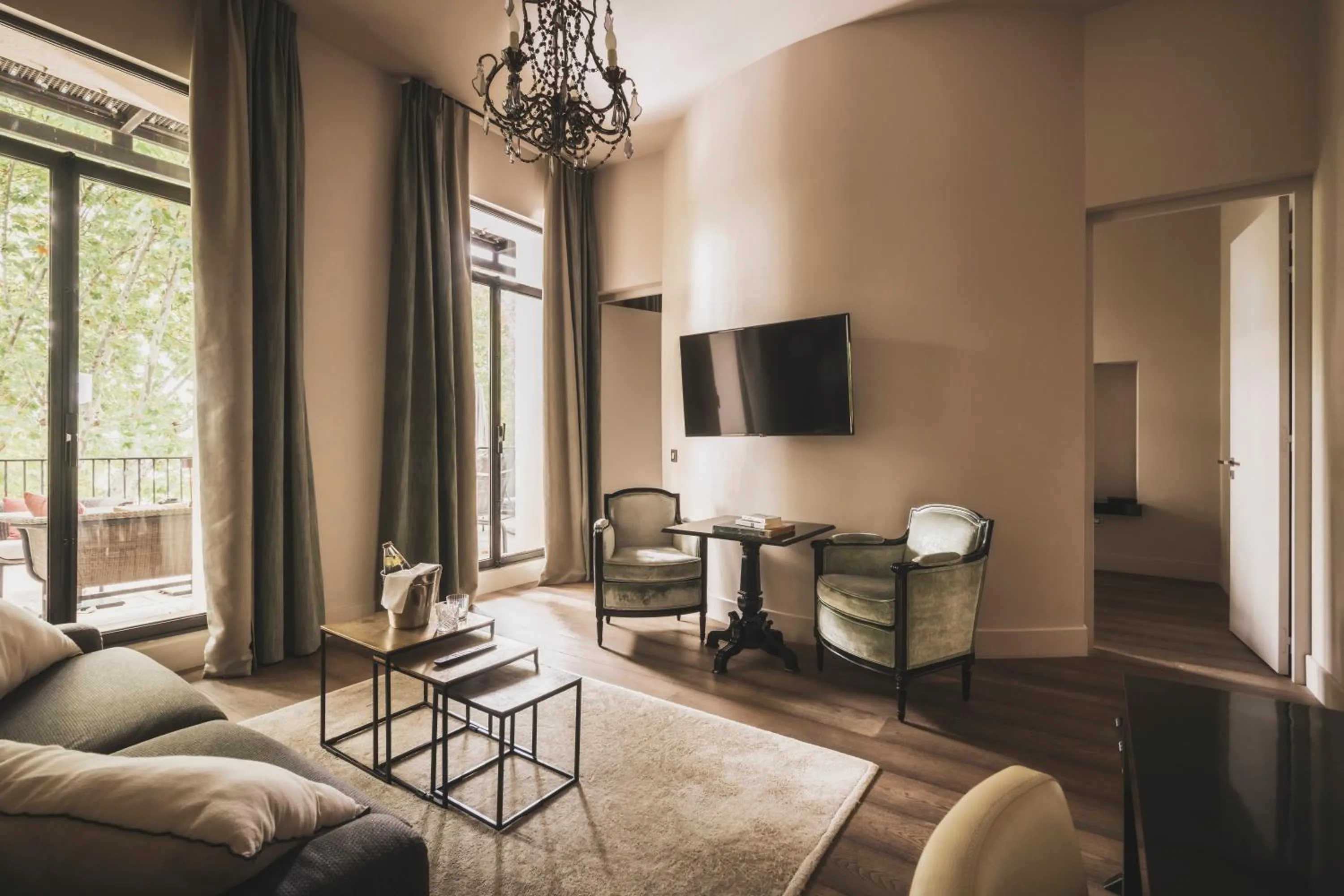 Living room in Les Lodges Sainte-Victoire Hotel & Spa