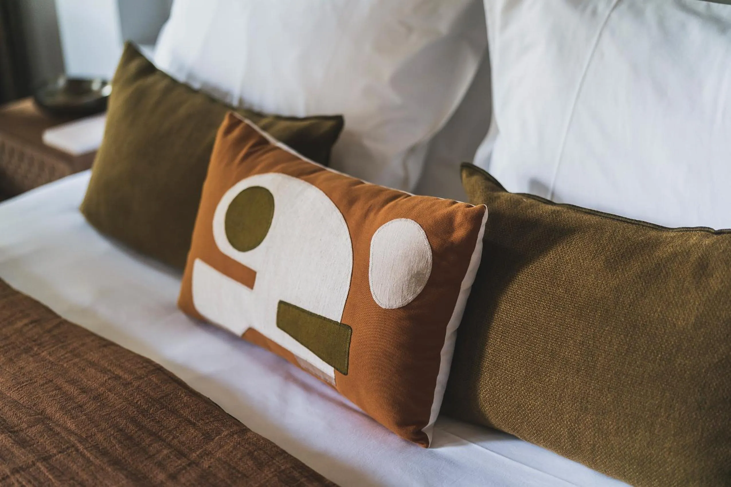 Decorative detail, Bed in Les Lodges Sainte-Victoire Hotel & Spa