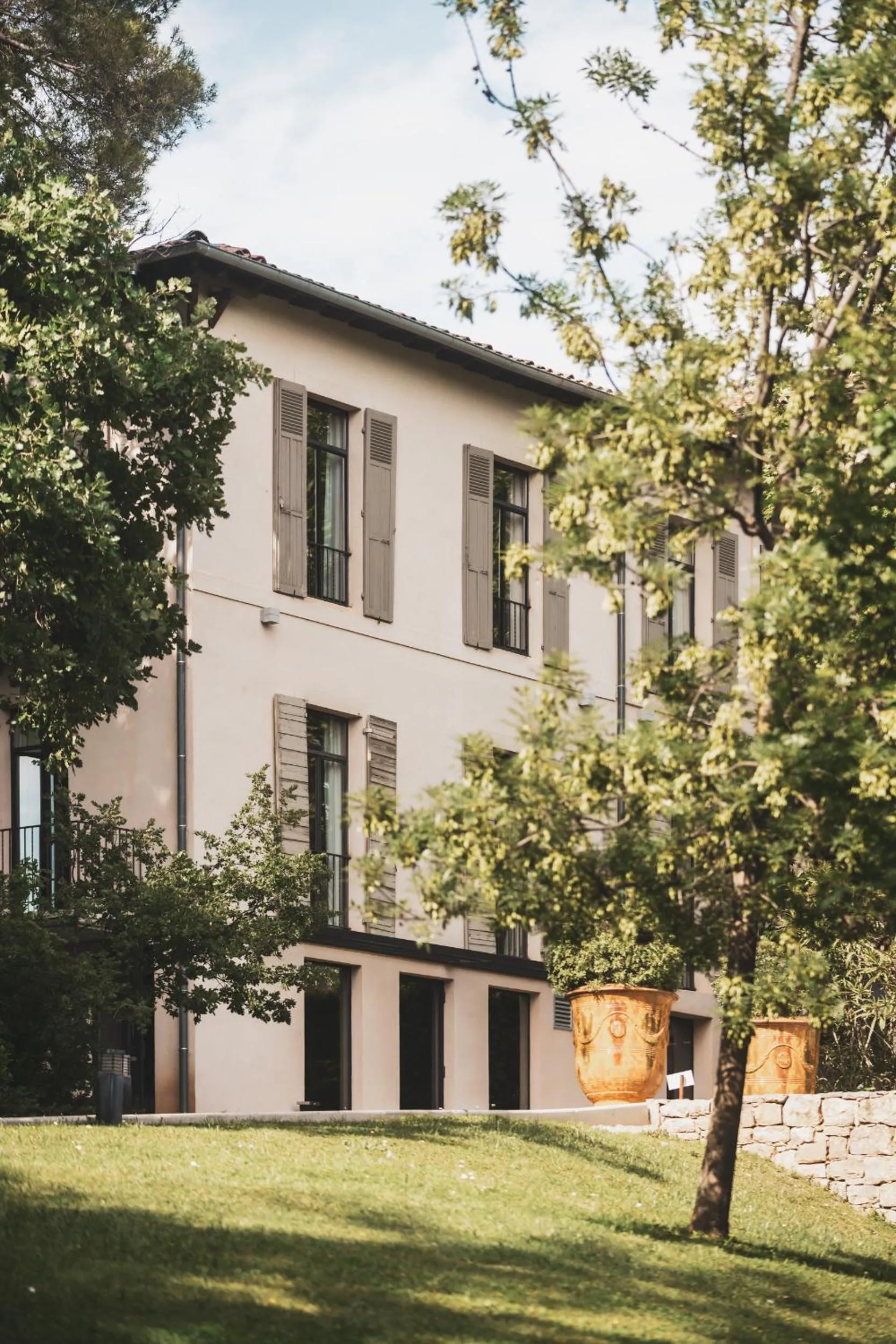 Property building in Les Lodges Sainte-Victoire Hotel & Spa