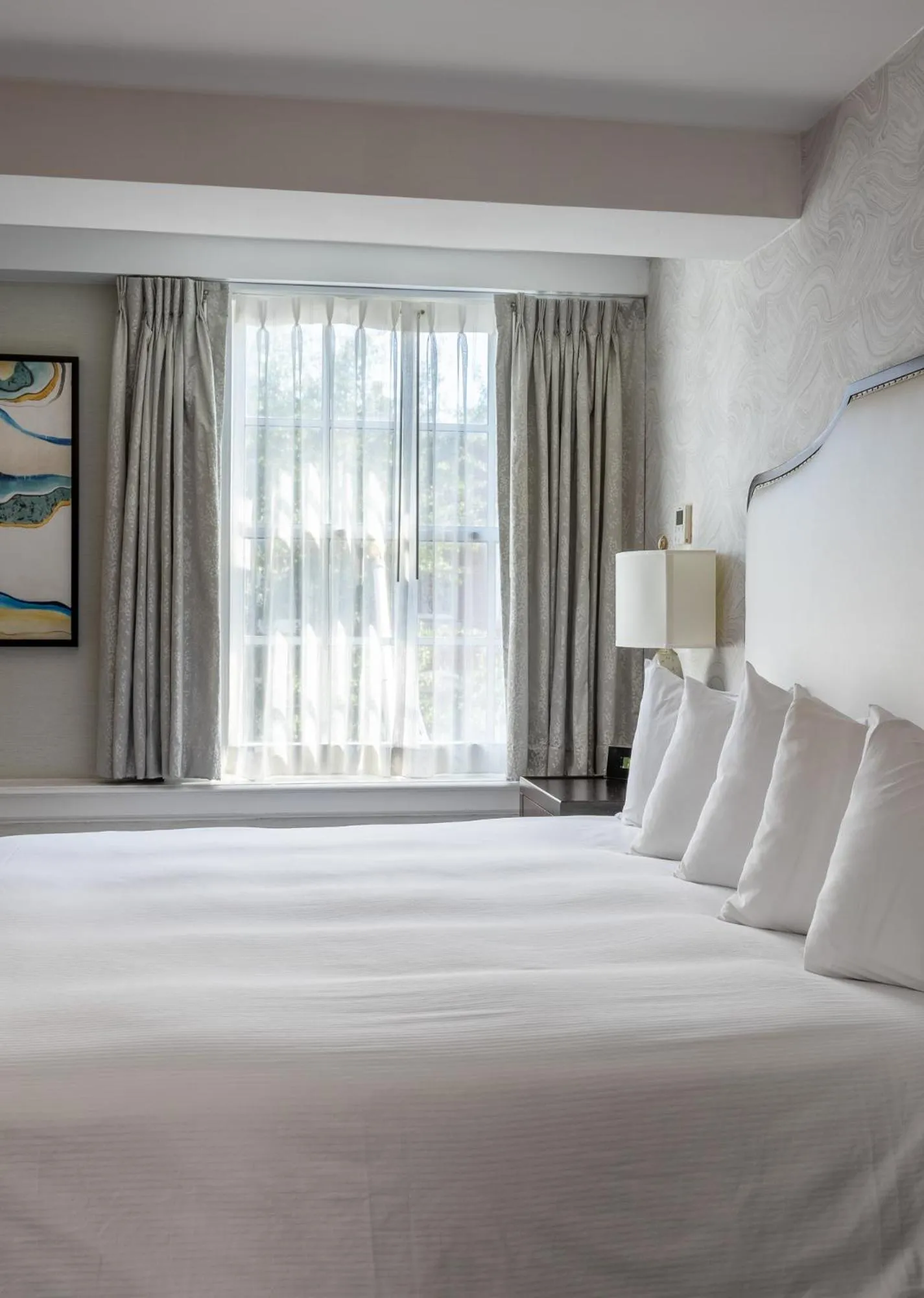 Bed in The Georgetown Inn