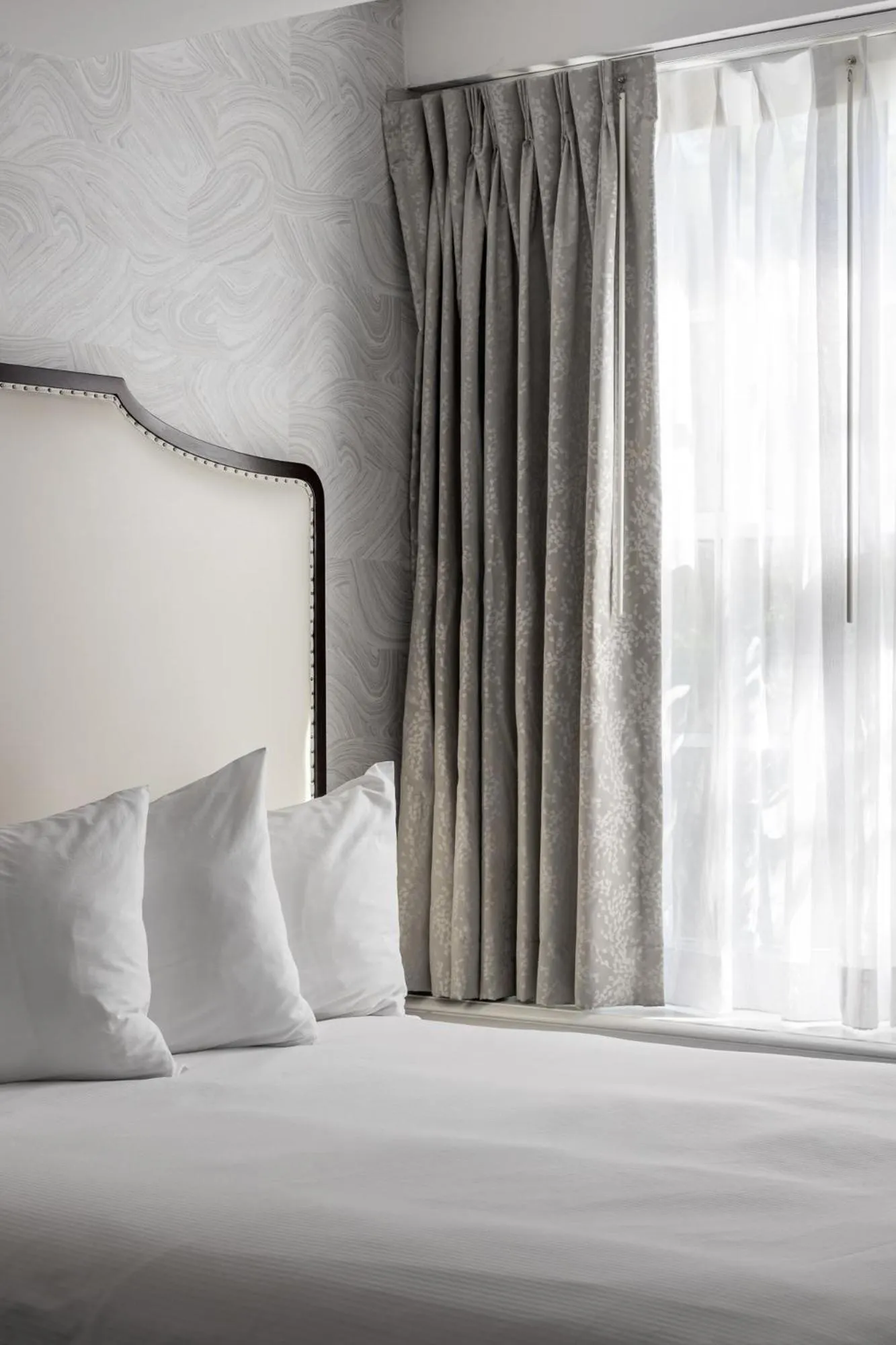 Bed in The Georgetown Inn