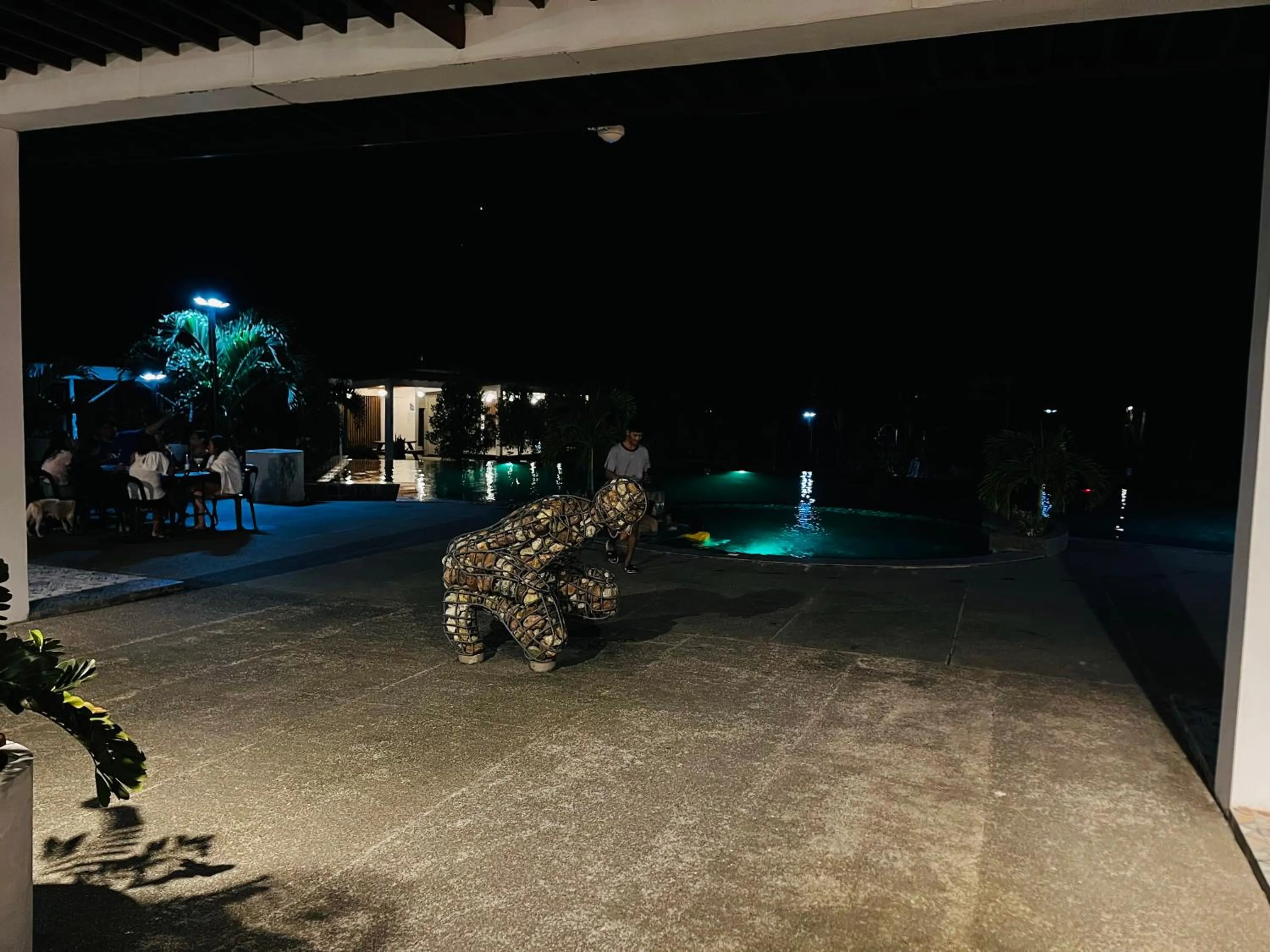 Vistapaloma beach resort