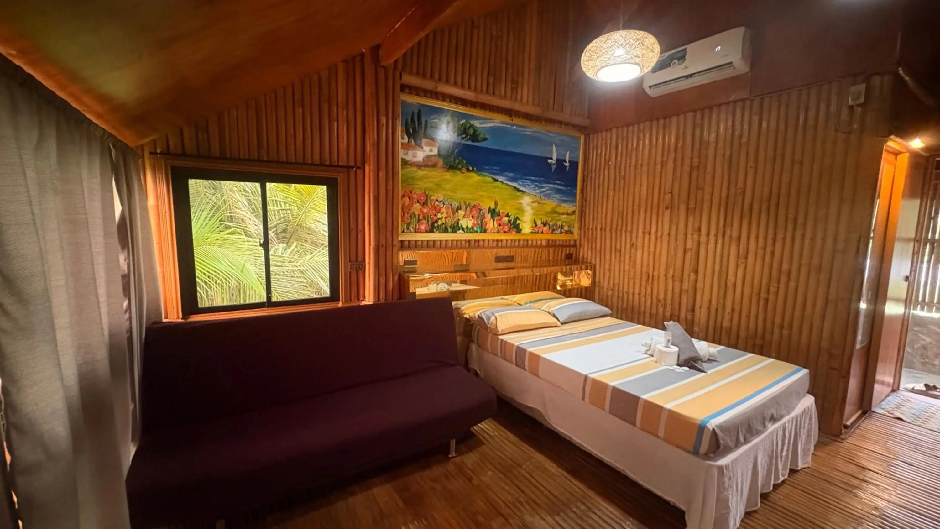 Bed in Vistapaloma beach resort