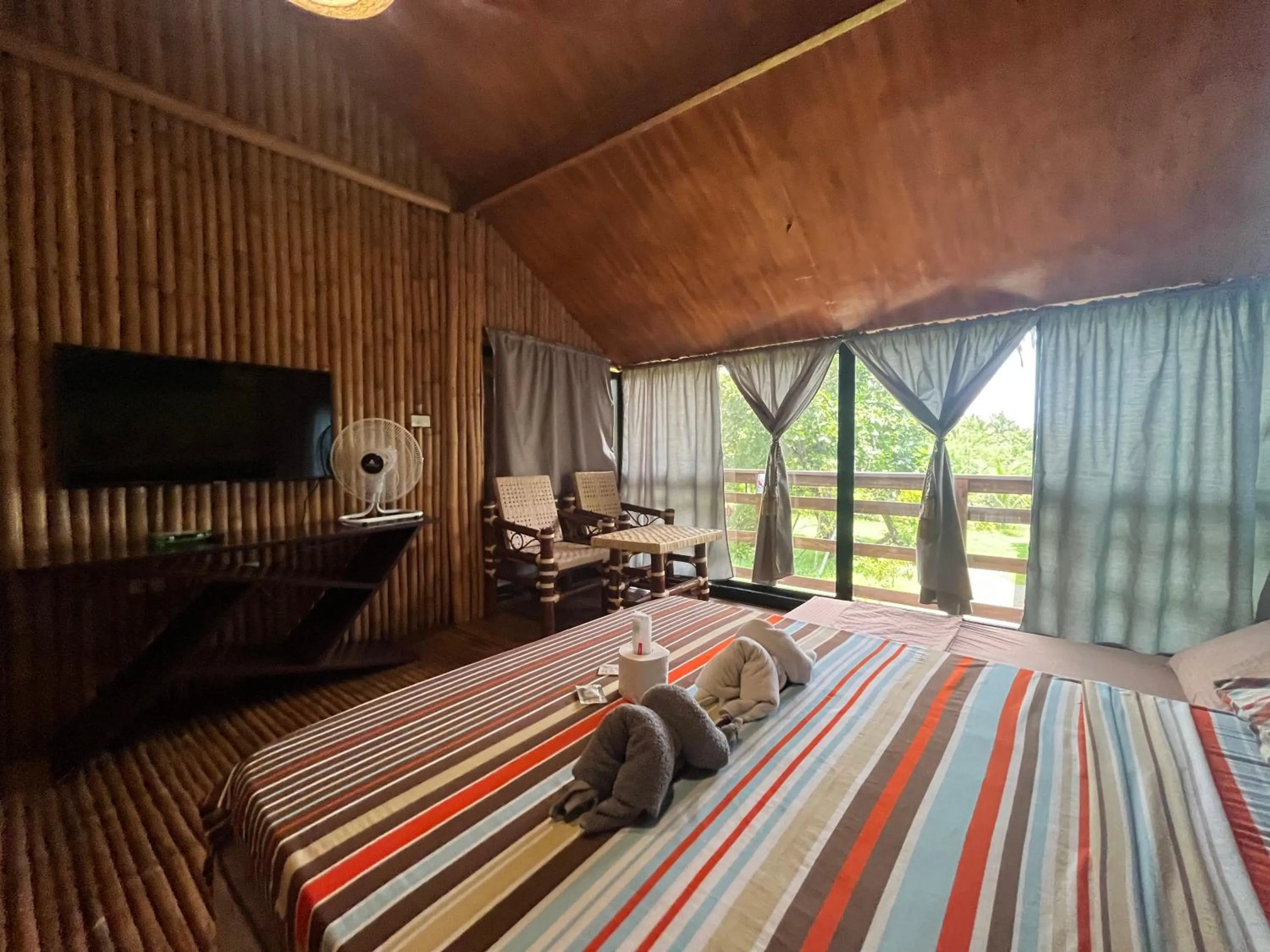 Bed in Vistapaloma beach resort