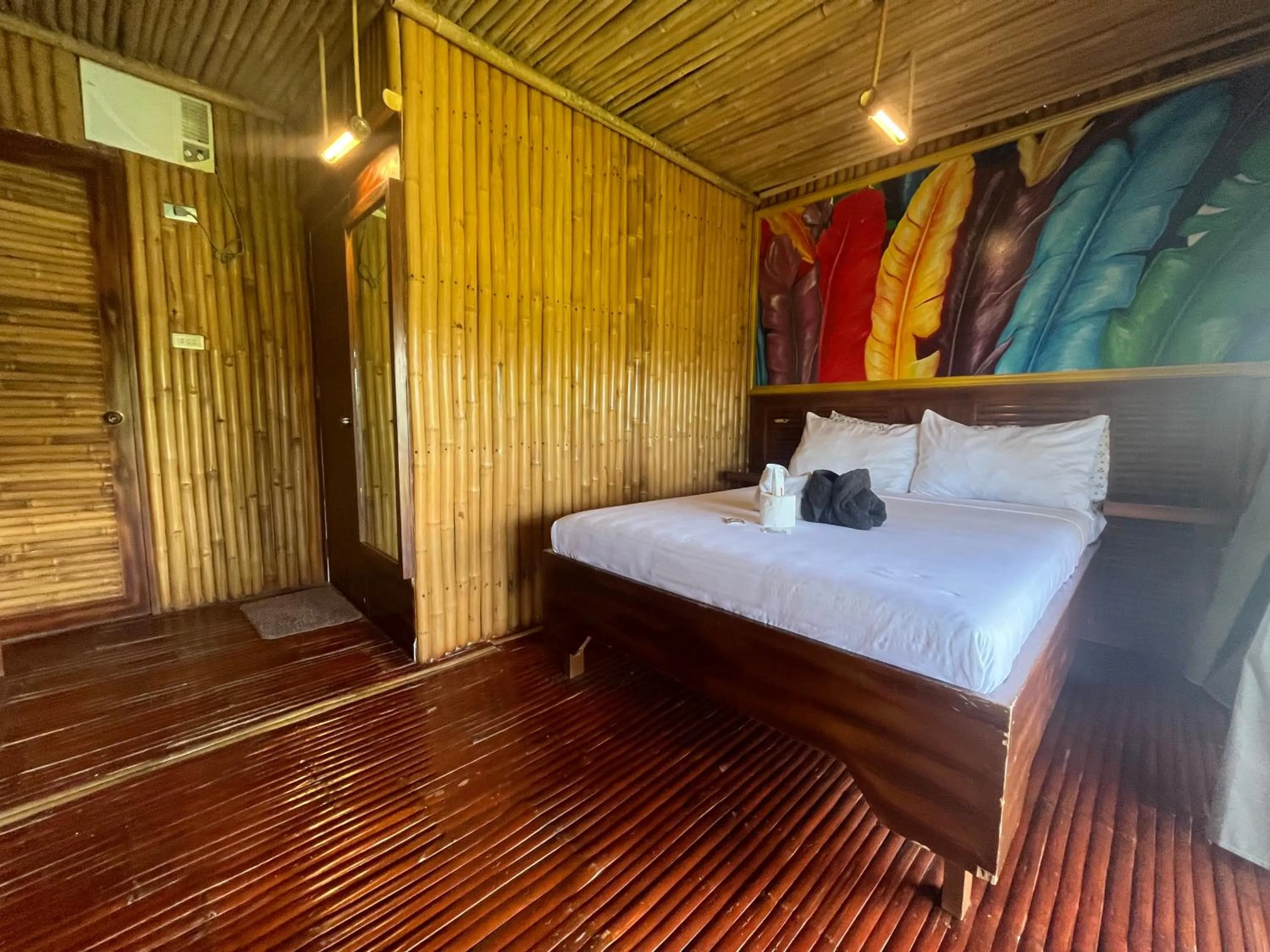 Bed in Vistapaloma beach resort