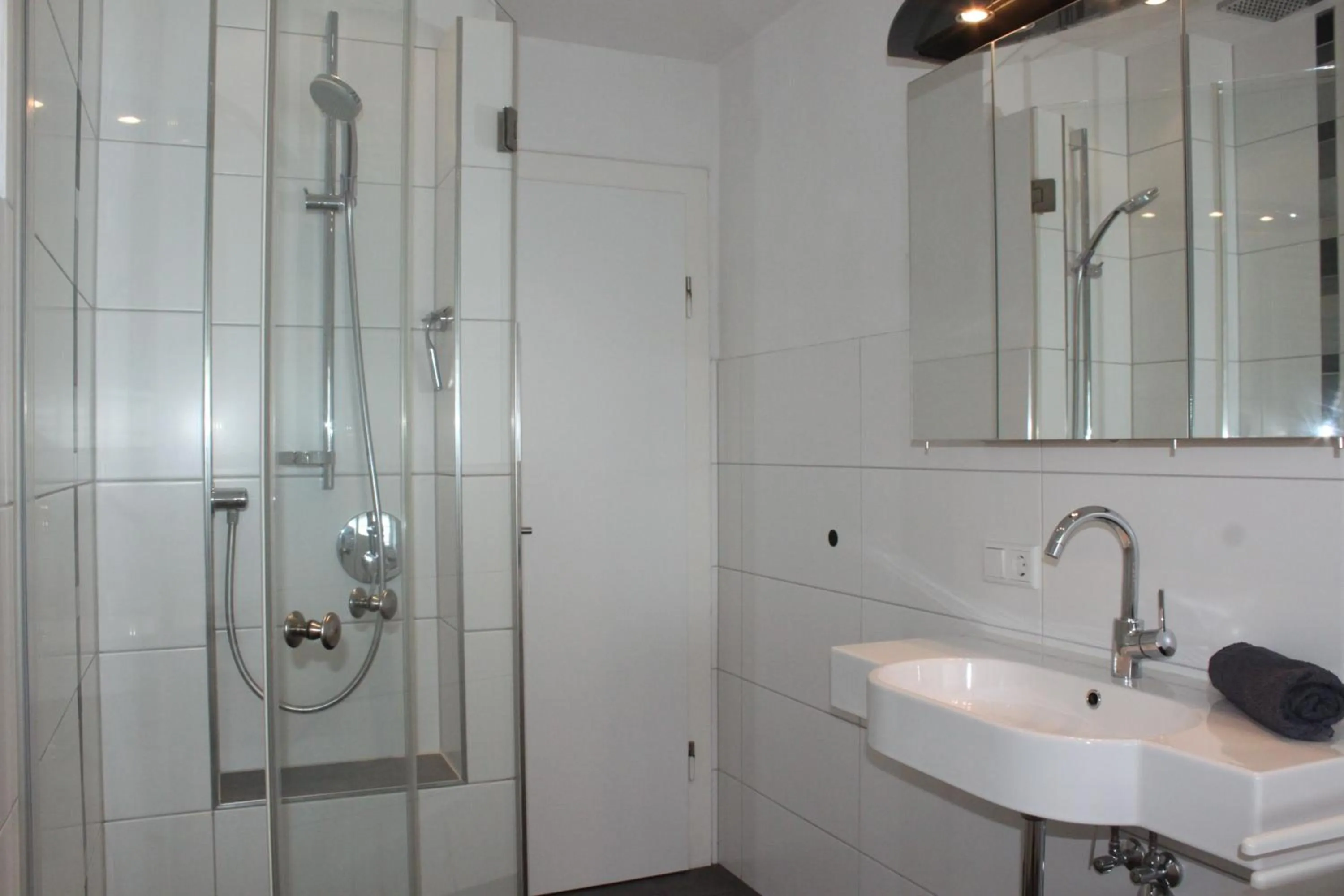 Shower in Ferienwohnung Fulda