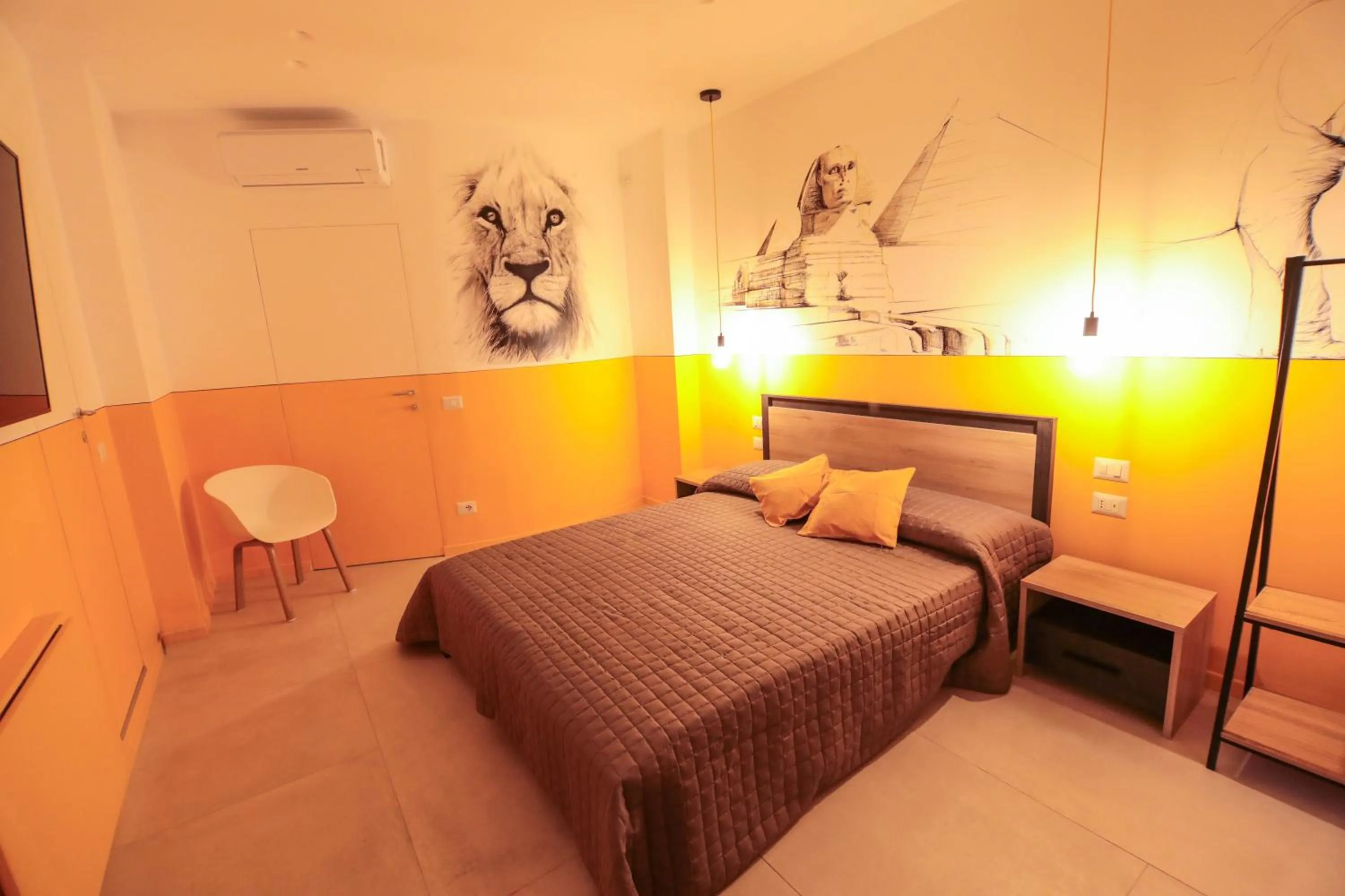 Bed in O.Effe. Suites / Vatican