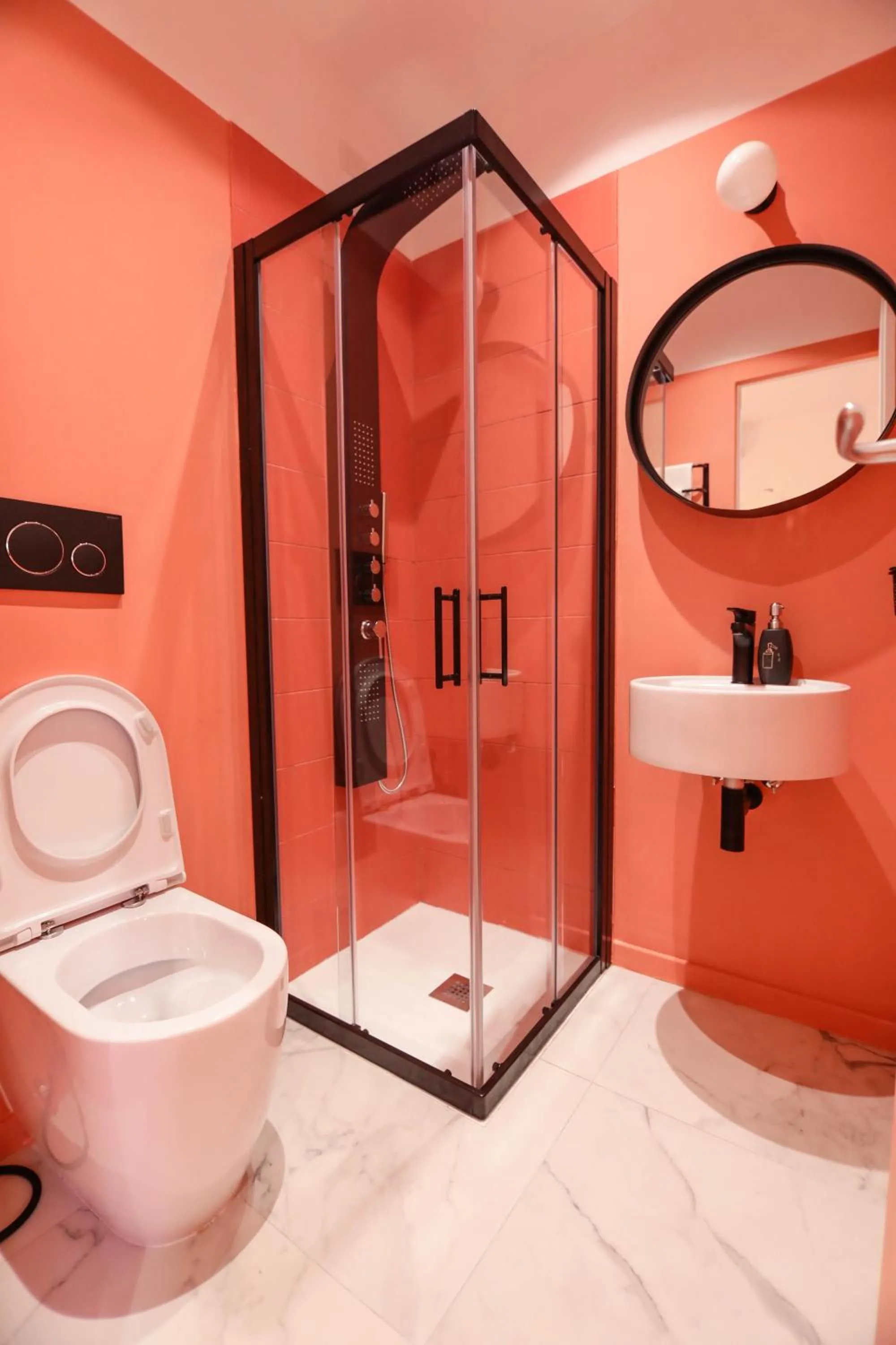 Bathroom in O.Effe. Suites / Vatican