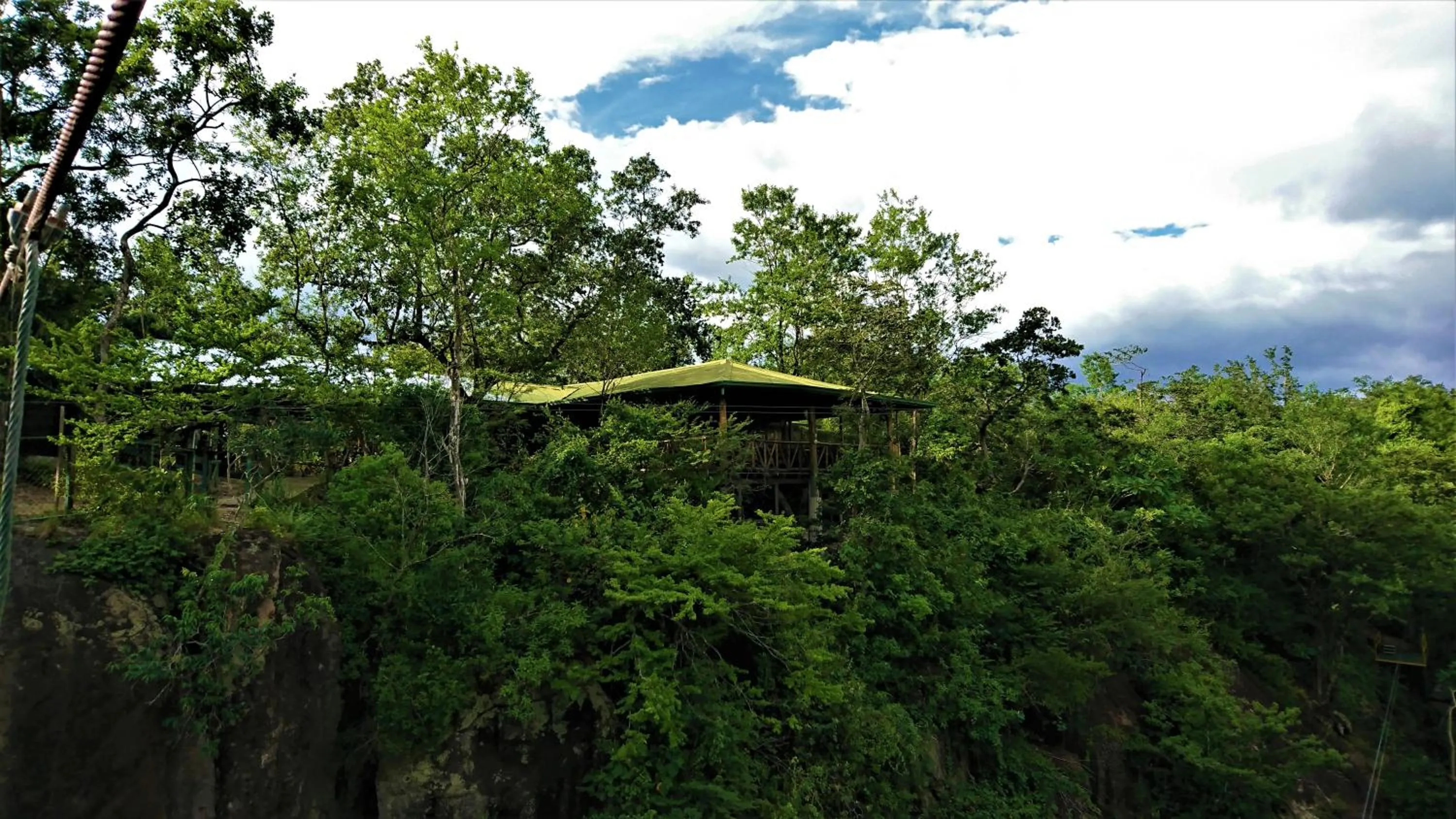 Mountain view in Cañon de la Vieja Lodge