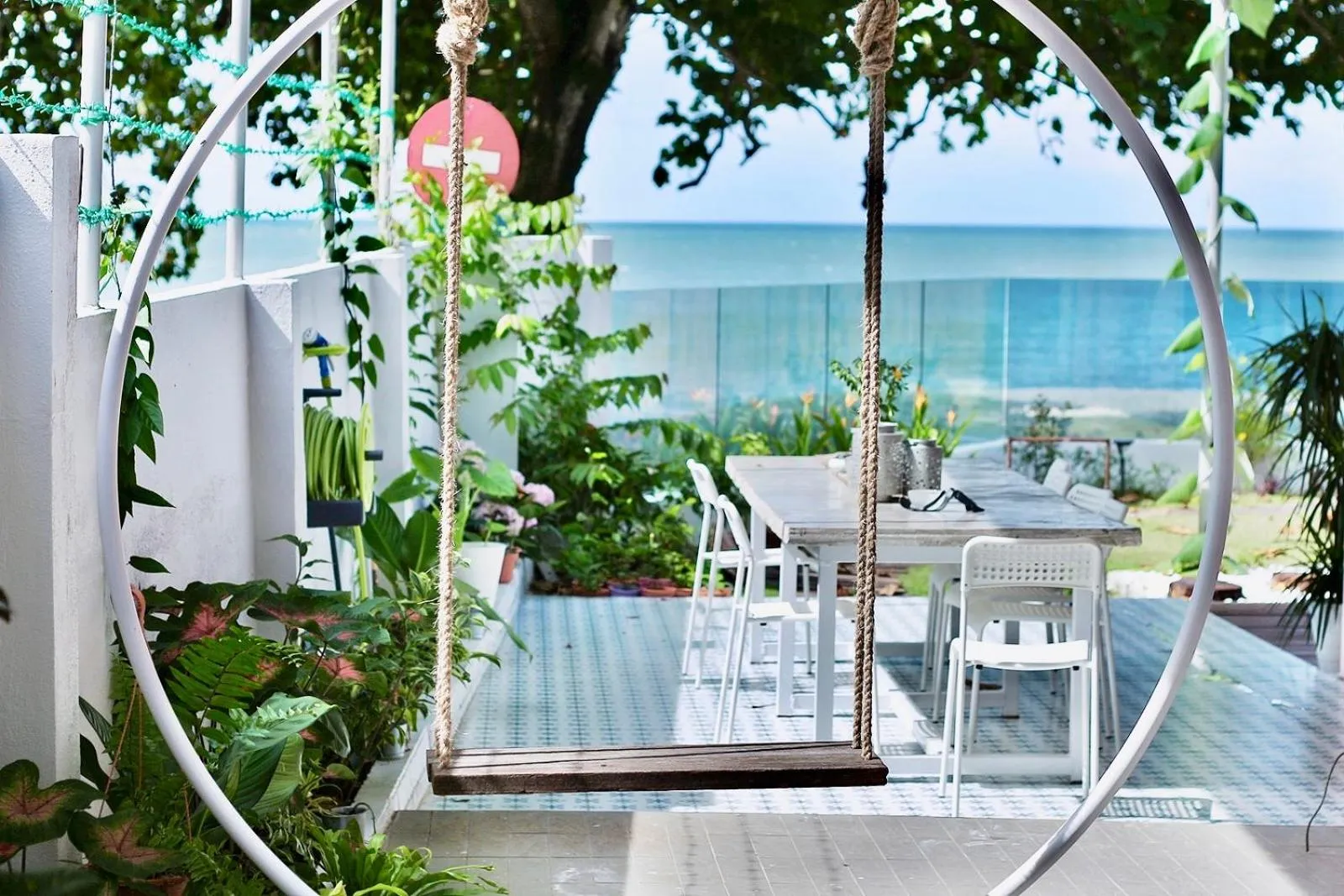 Smell rose beach garden花语海沙滩花园