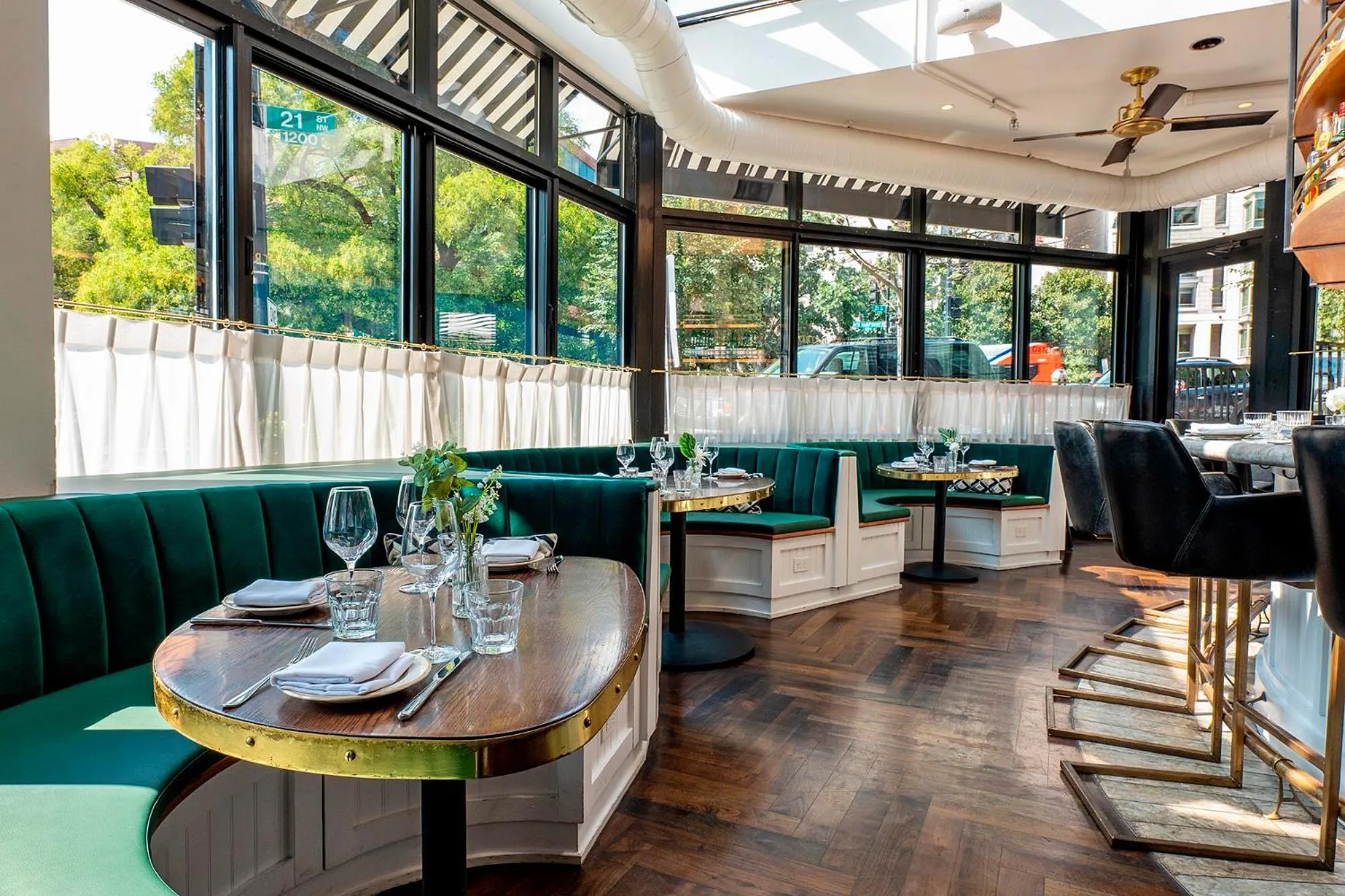 Restaurant/places to eat in Eurostars St Gregory Dupont Circle Georgetown