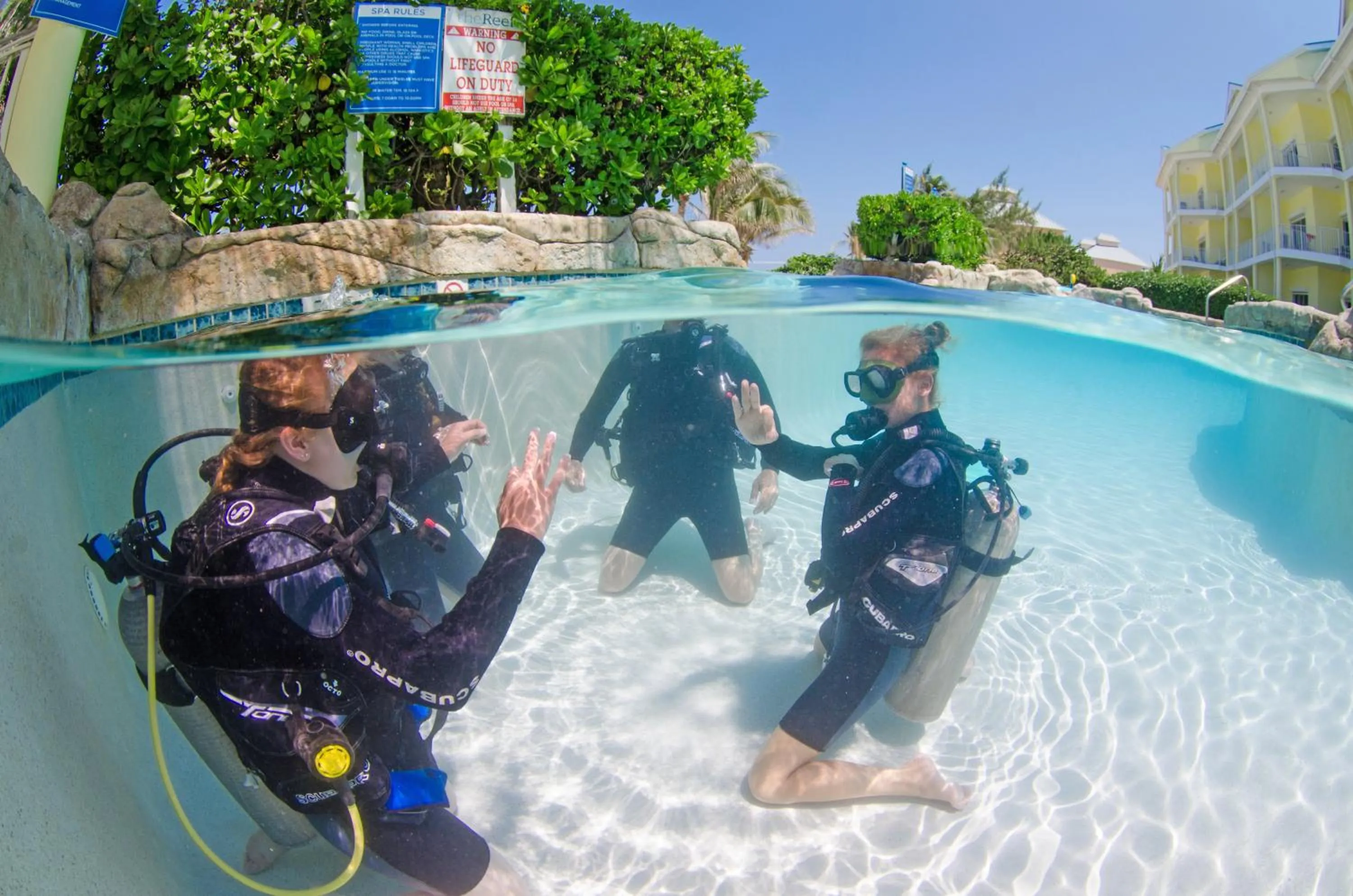 Snorkeling in Wyndham Reef Resort, Grand Cayman