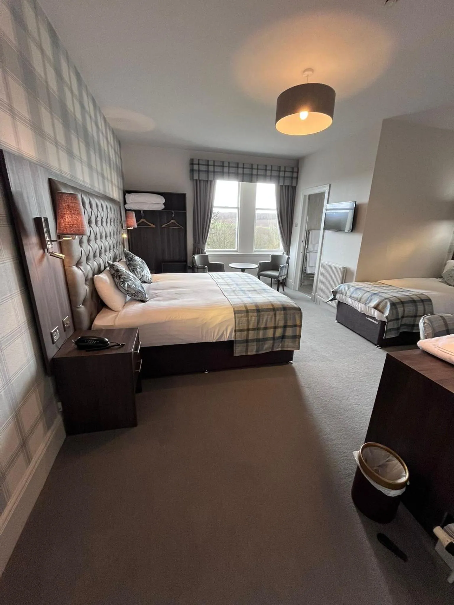 Photo of the whole room, Bed in Fife Lodge Hotel