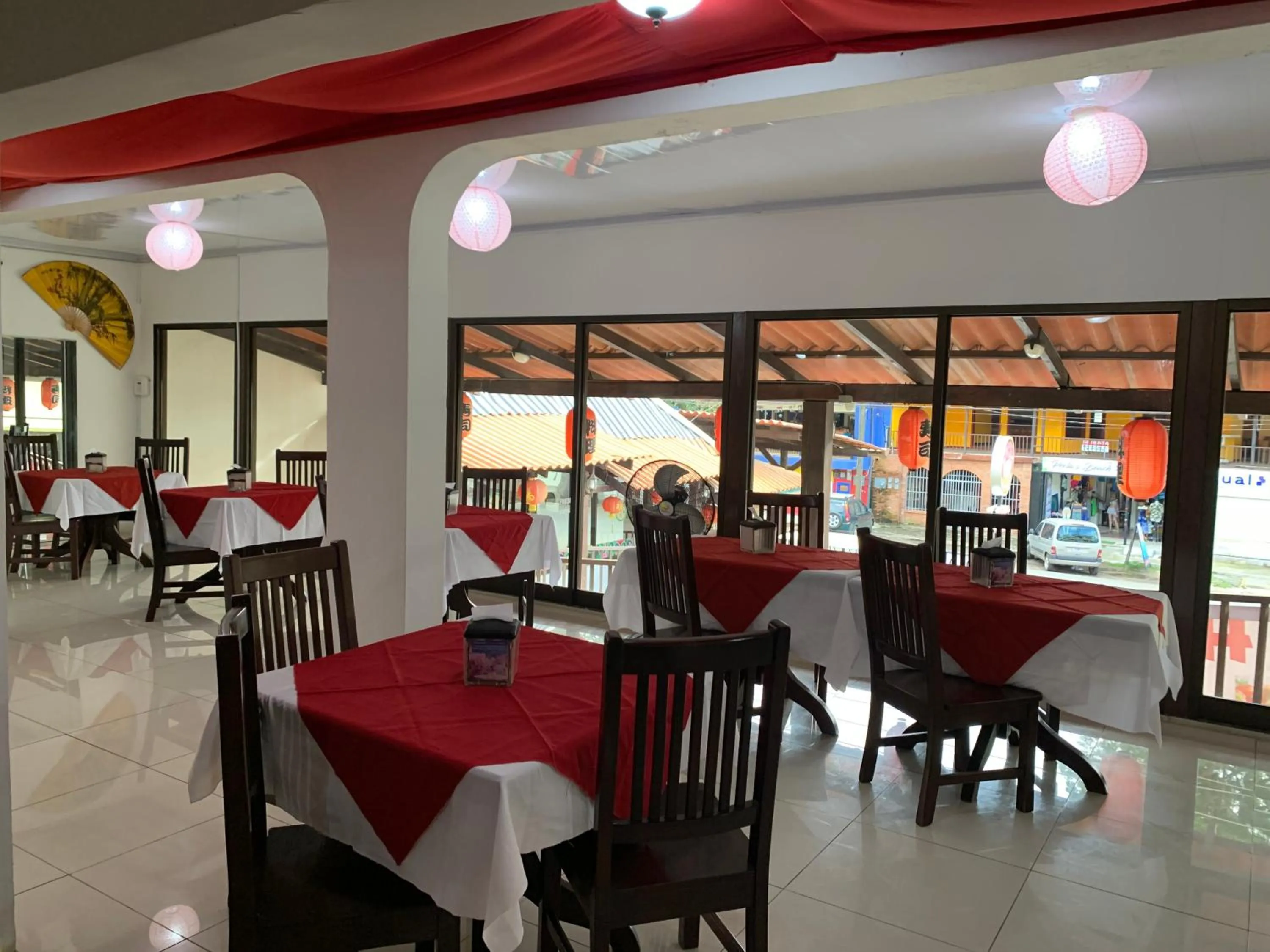 Restaurant/places to eat in Coco Beach Hotel
