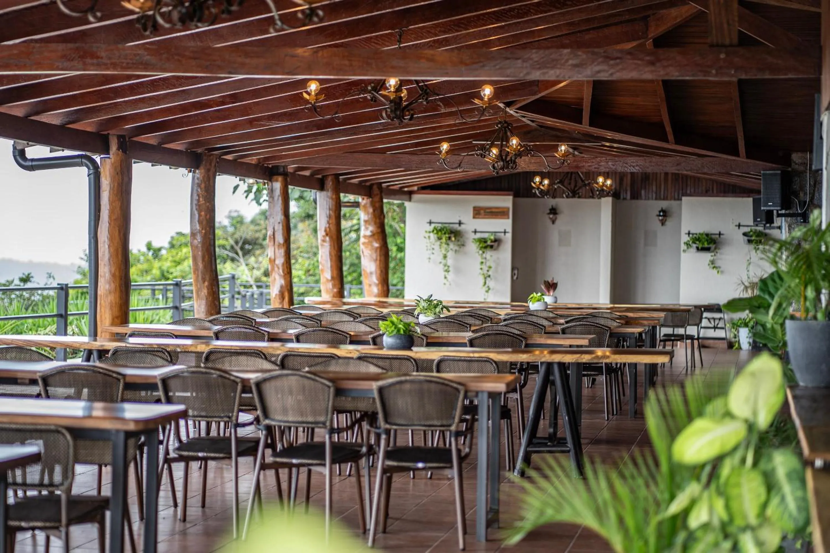 Restaurant/places to eat in Buena Vista del Rincón Eco Adventure Park Hotel & Spa