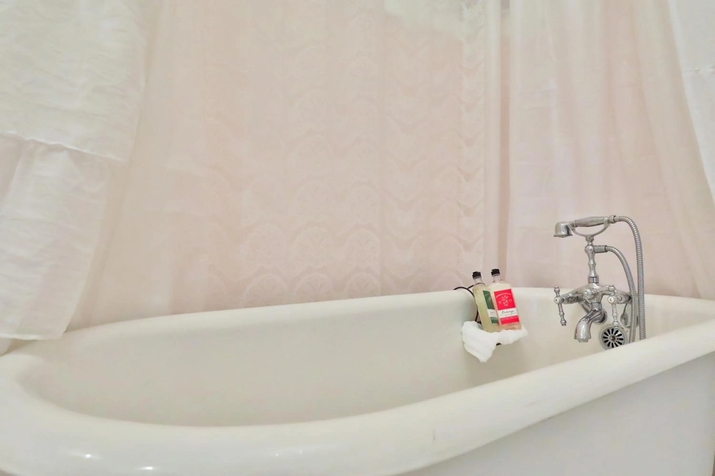 The Lancaster Manor Bed and Breakfast