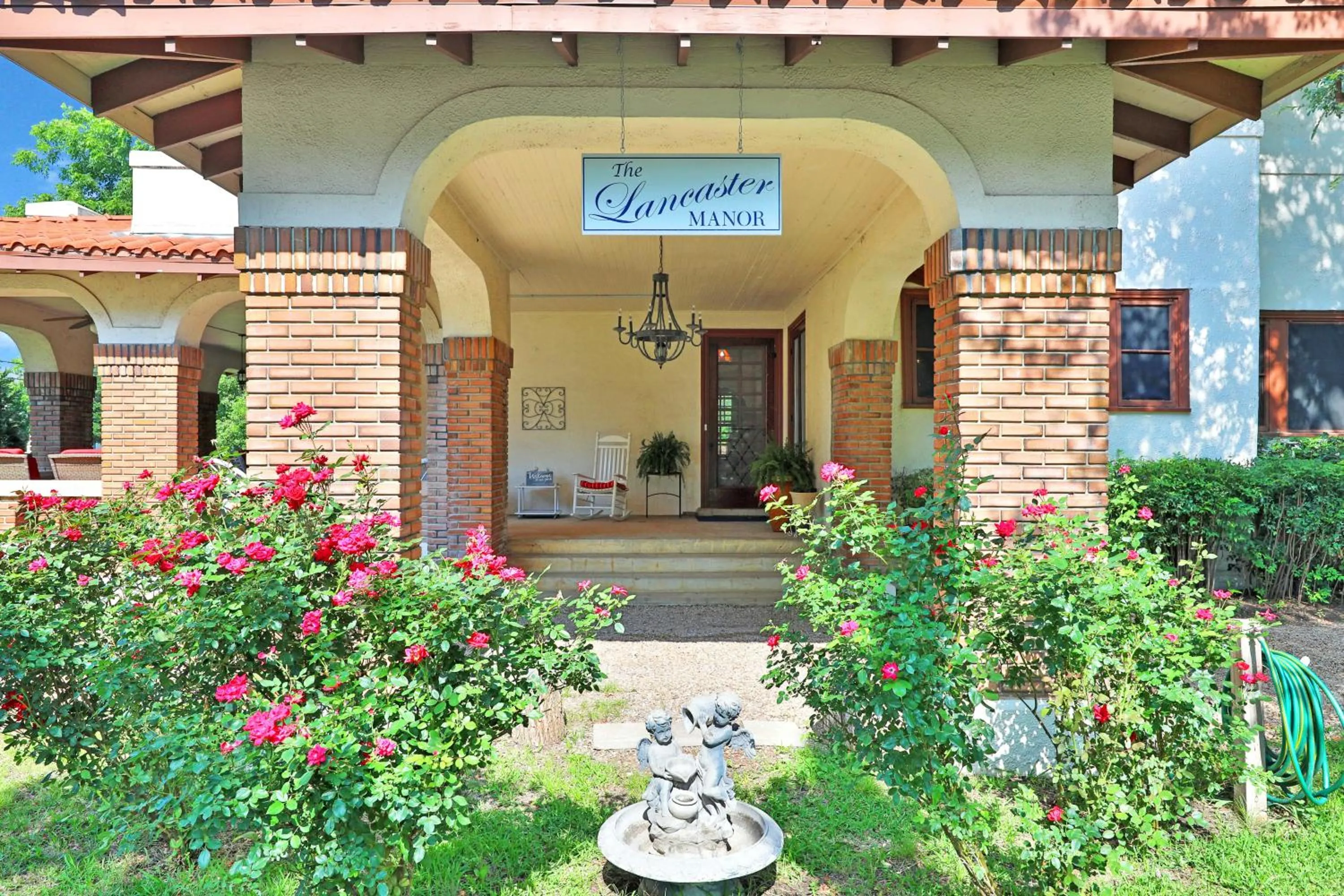 The Lancaster Manor Bed and Breakfast