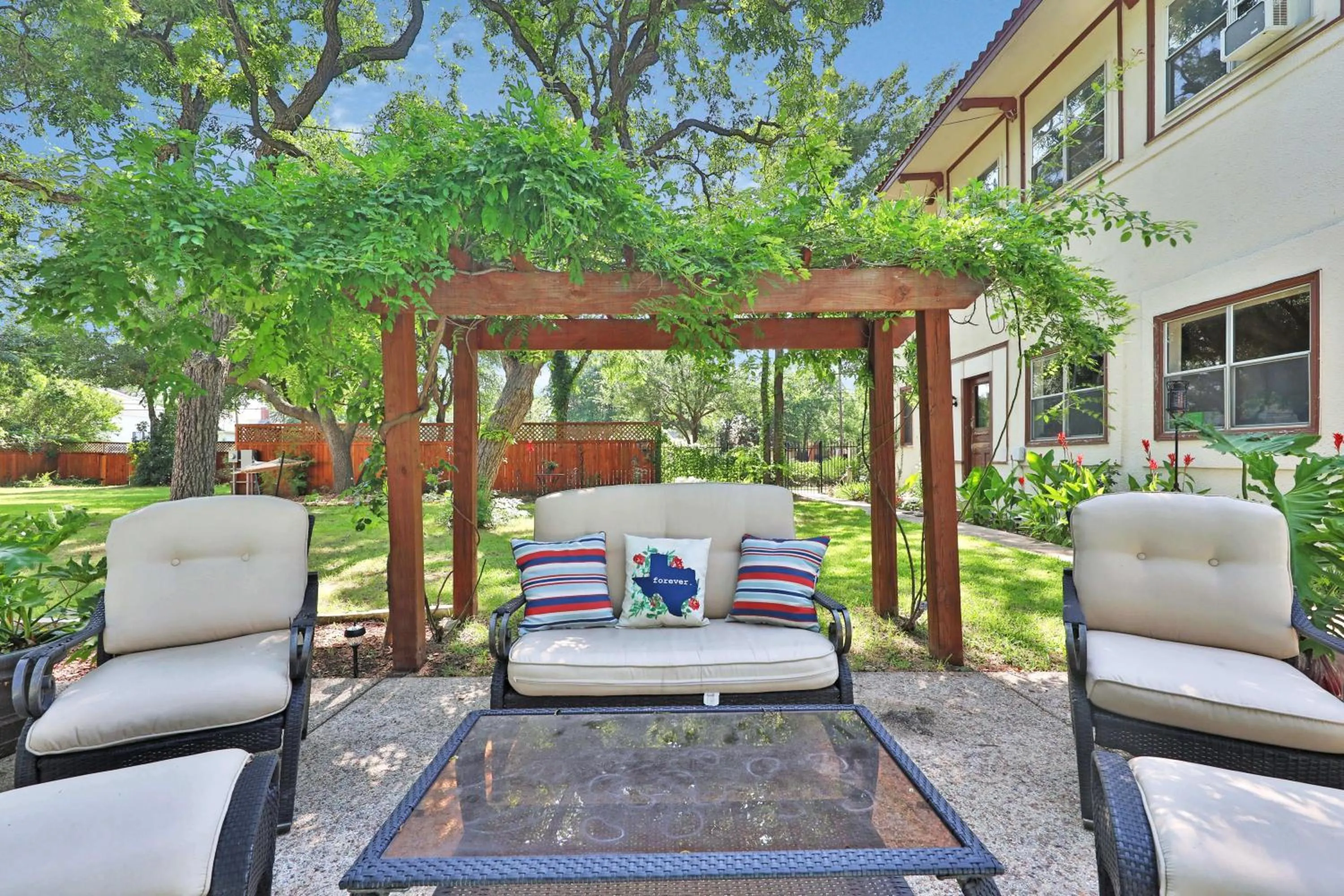 The Lancaster Manor Bed and Breakfast