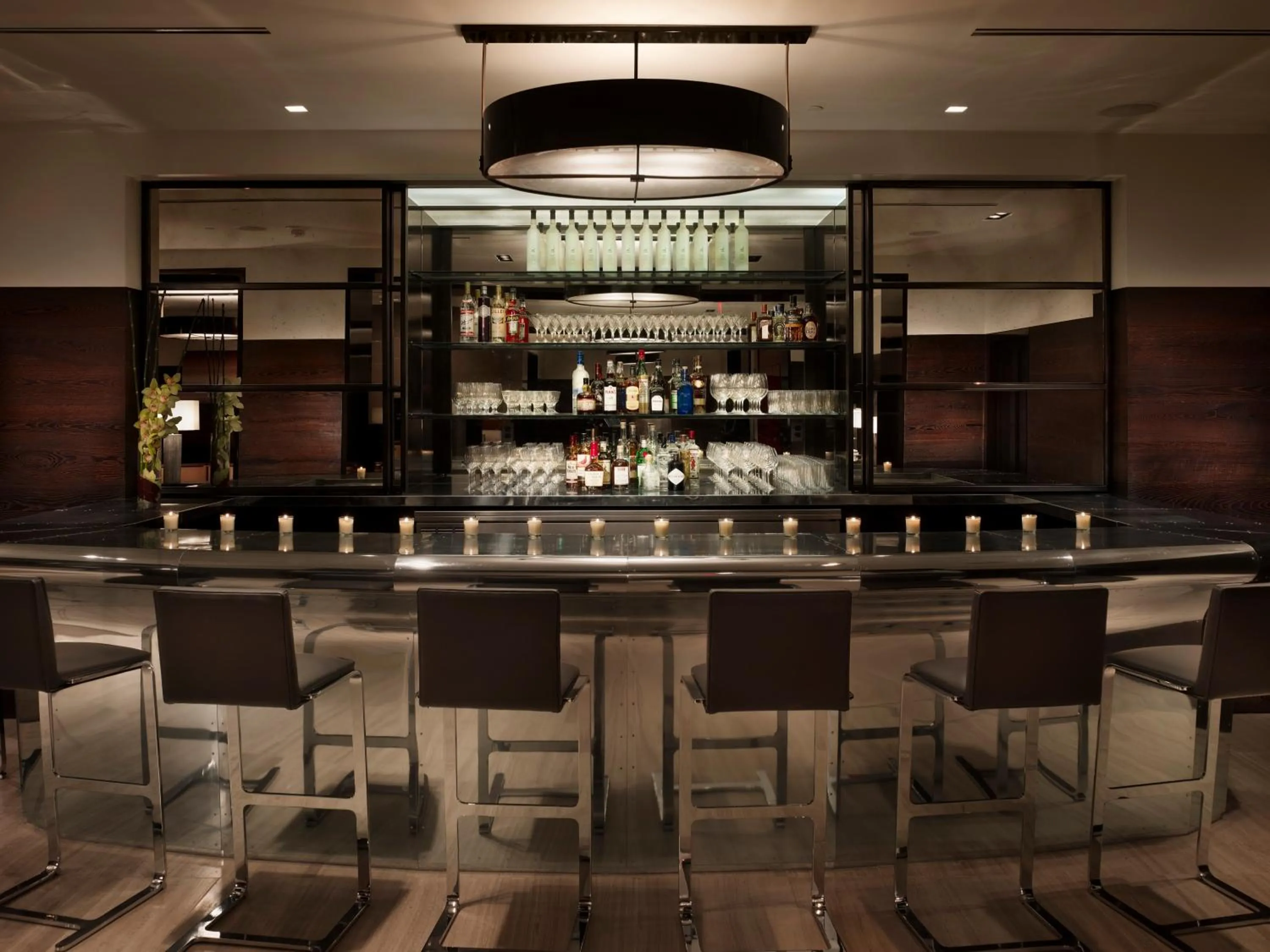 Lounge or bar in AKA White House