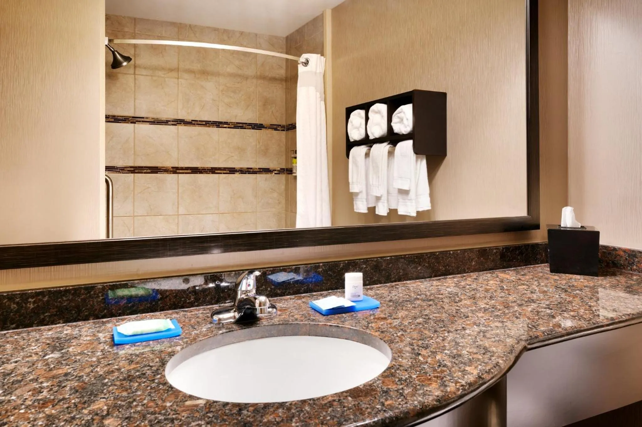 Bathroom in Holiday Inn Express Hotel & Suites Butte by IHG