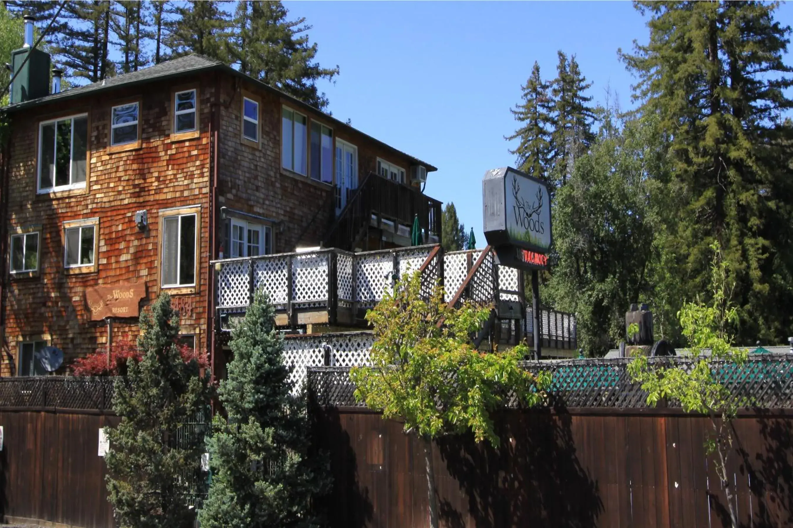 The Woods Hotel - Gay LGBTQ Cabins The Woods Hotel - Gay LGBTQ Cabins