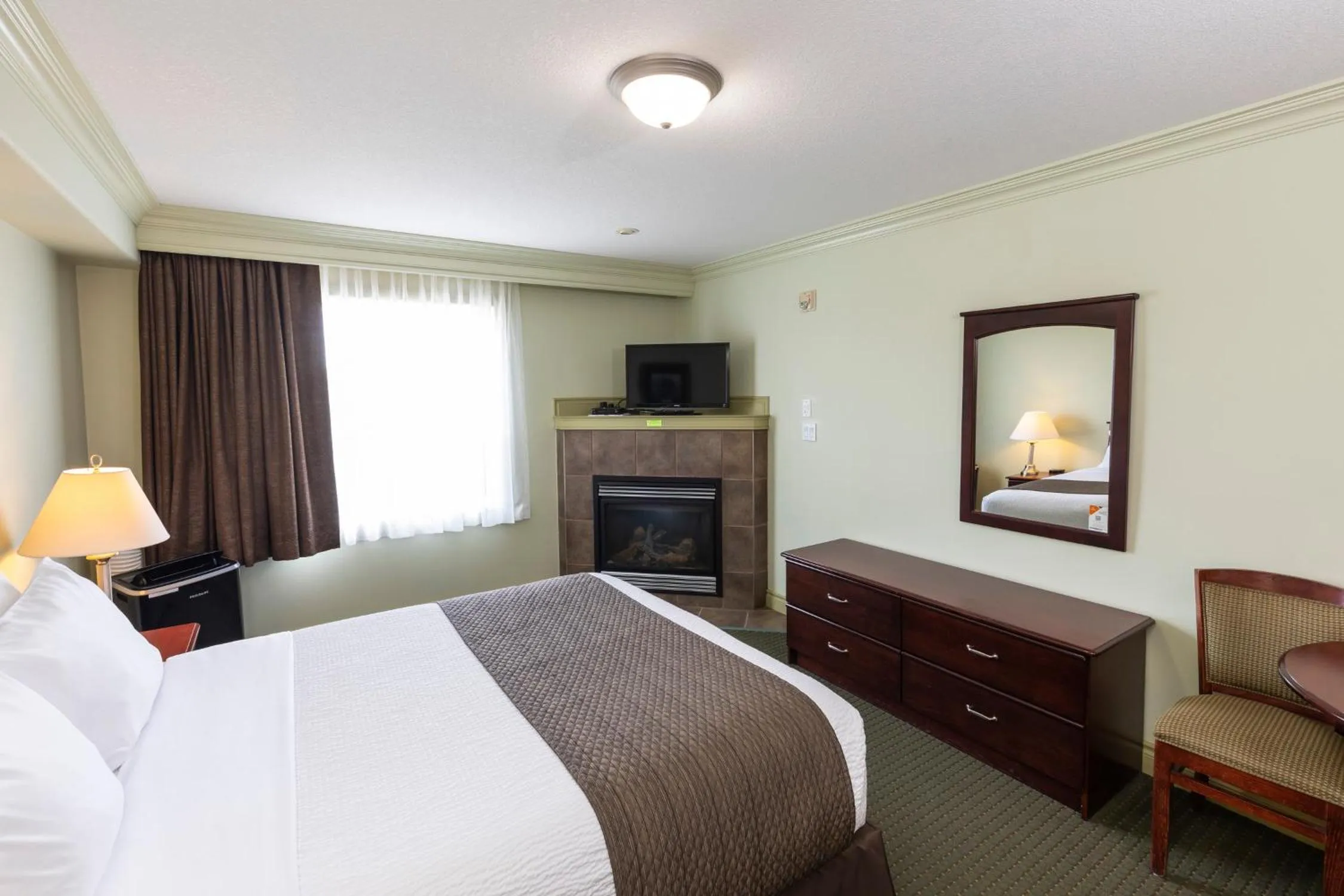 Bedroom, Bed in Quality Inn & Suites