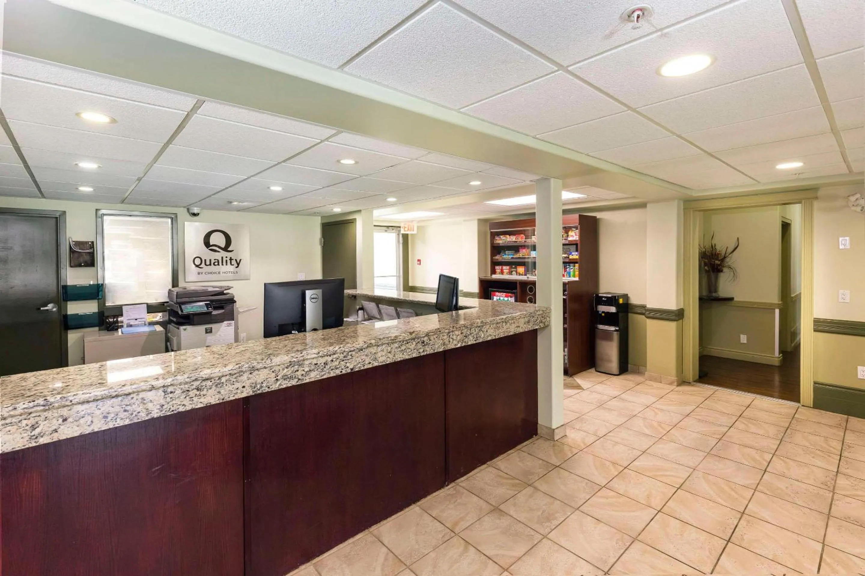 Lobby or reception in Quality Inn & Suites