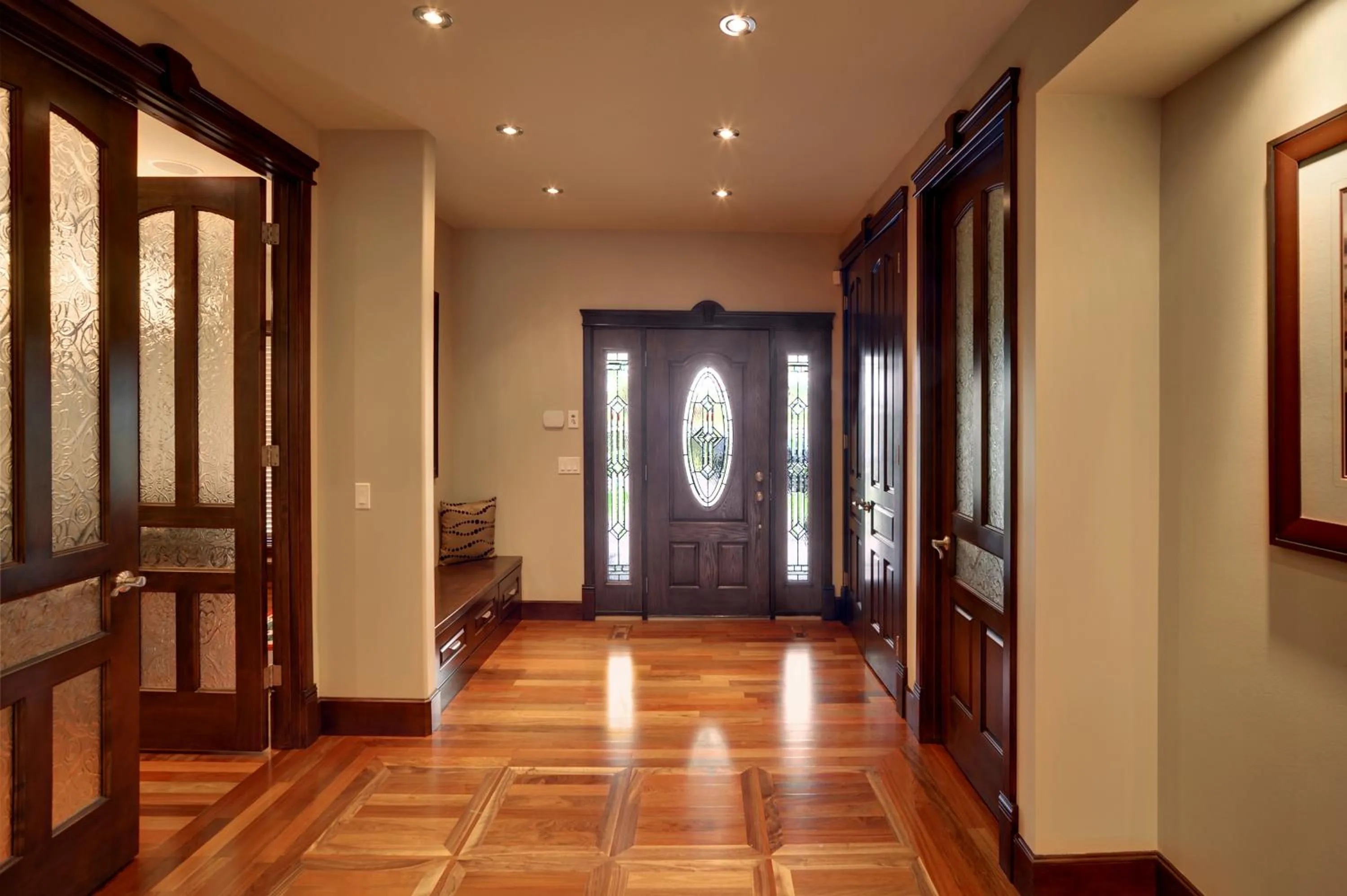 Decorative detail in Westmount River Inn